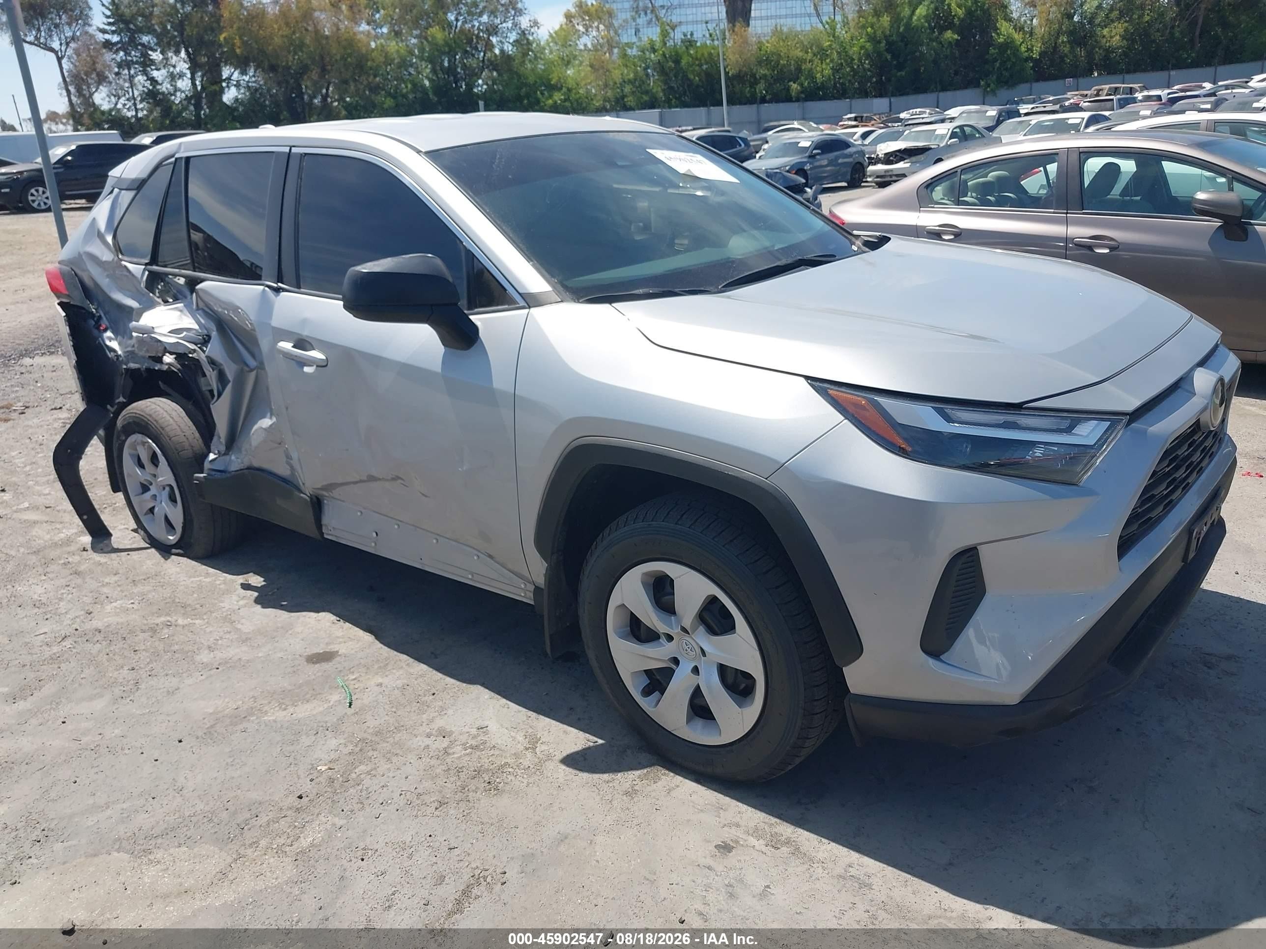 2024 Toyota RAV4 VIN 2T3F1RFV3RW413859 — IAAI salvage auction photo