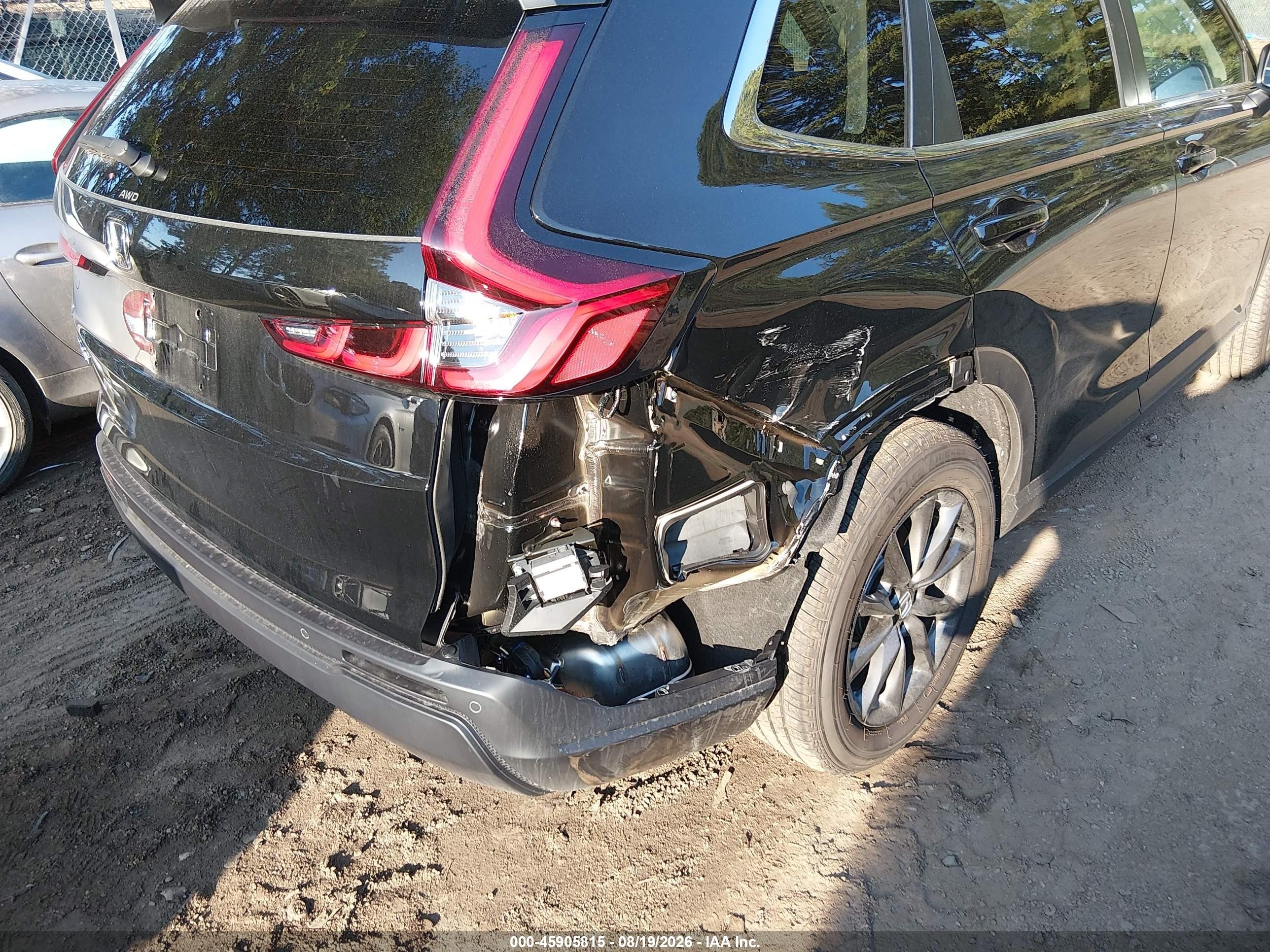 2026 Honda CR-V VIN 2HKRS4H75TH510717 IAAI salvage auction — Rear End, Enterprise Vehicles Clear Only (Virginia), sold $24,600 on 2026-08-22 (photo 6)