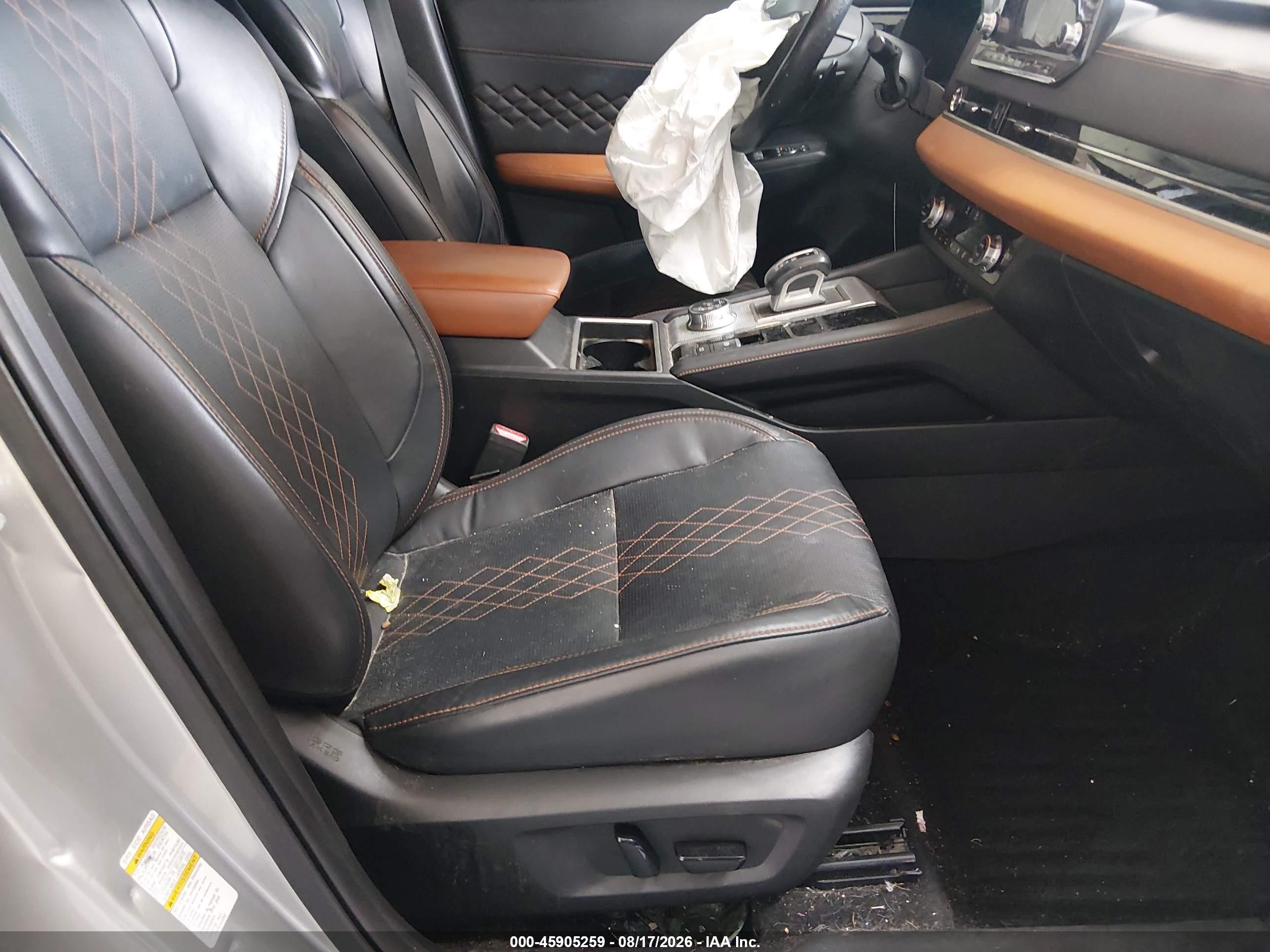 2022 Mitsubishi Outlander VIN JA4J3VA83NZ072076 IAAI salvage auction — Unknown, Rebuildable (Florida), sold $5,200 on 2026-09-24 (photo 5)