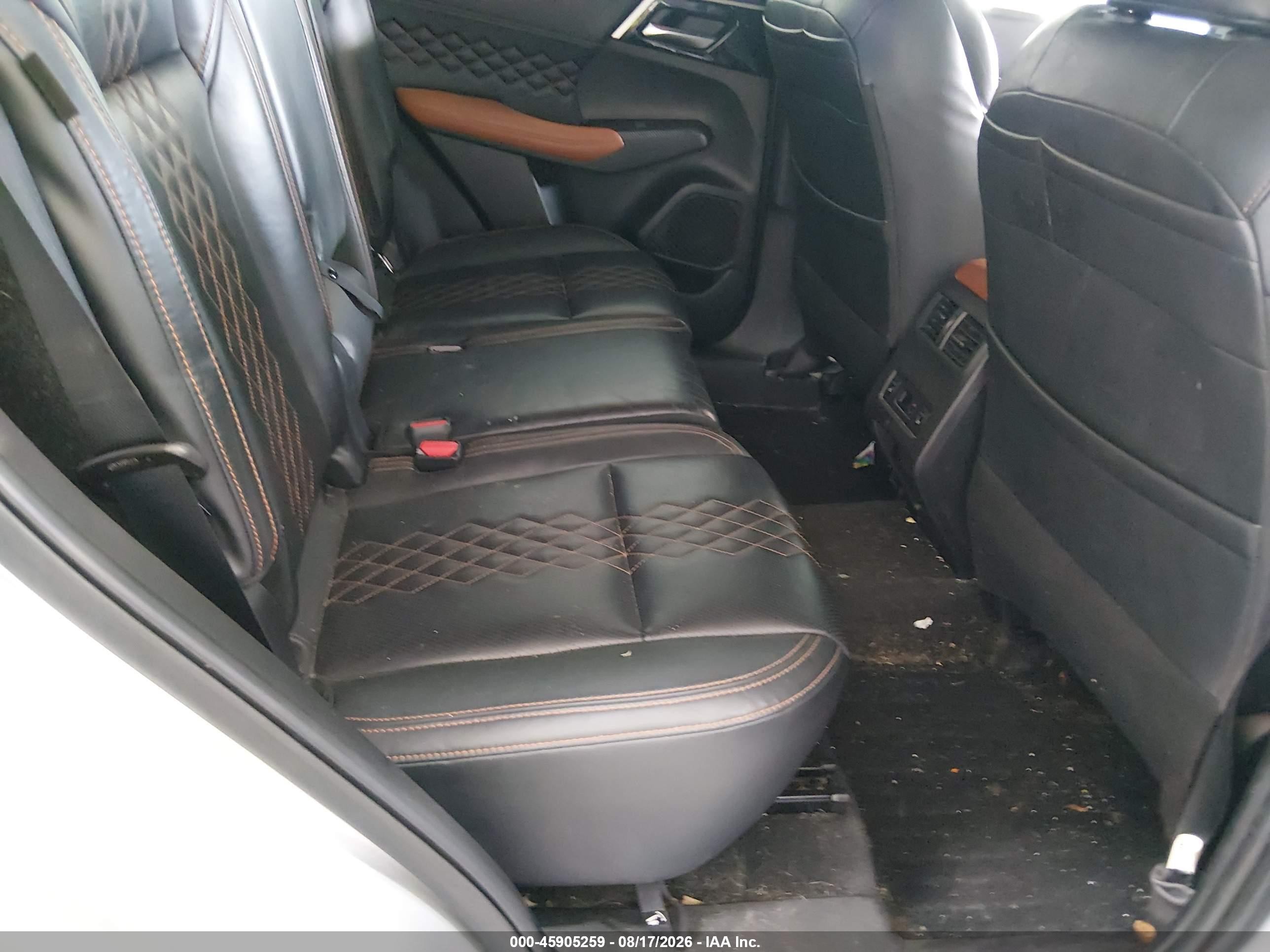 2022 Mitsubishi Outlander VIN JA4J3VA83NZ072076 IAAI salvage auction — Unknown, Rebuildable (Florida), sold $5,200 on 2026-09-24 (photo 8)