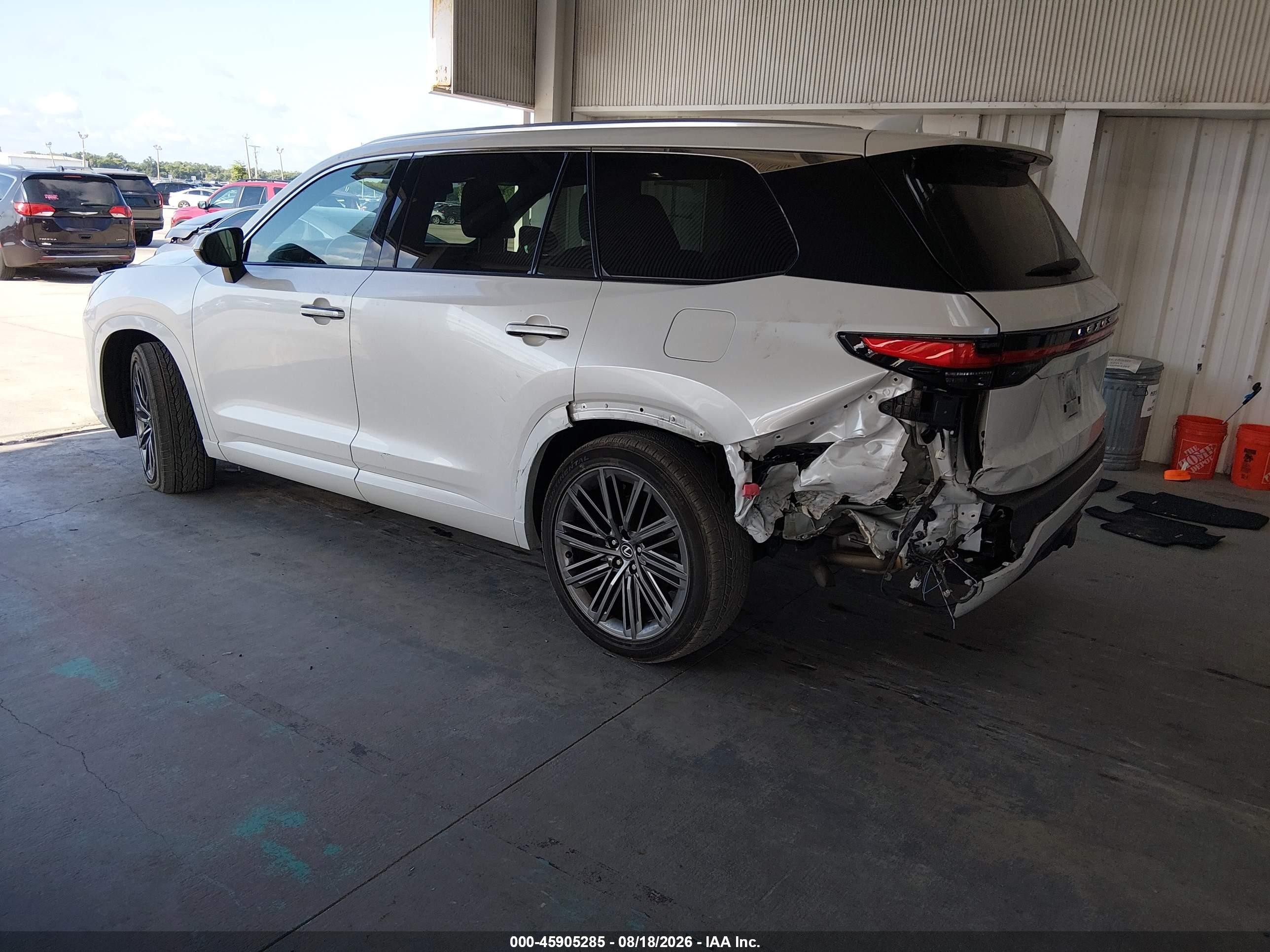 2024 Lexus TX 350 VIN 5TDAAAA61RS002487 IAAI salvage auction — Rear End, Rebuildable (Florida), sold $29,250 on 2026-09-05 (photo 3)