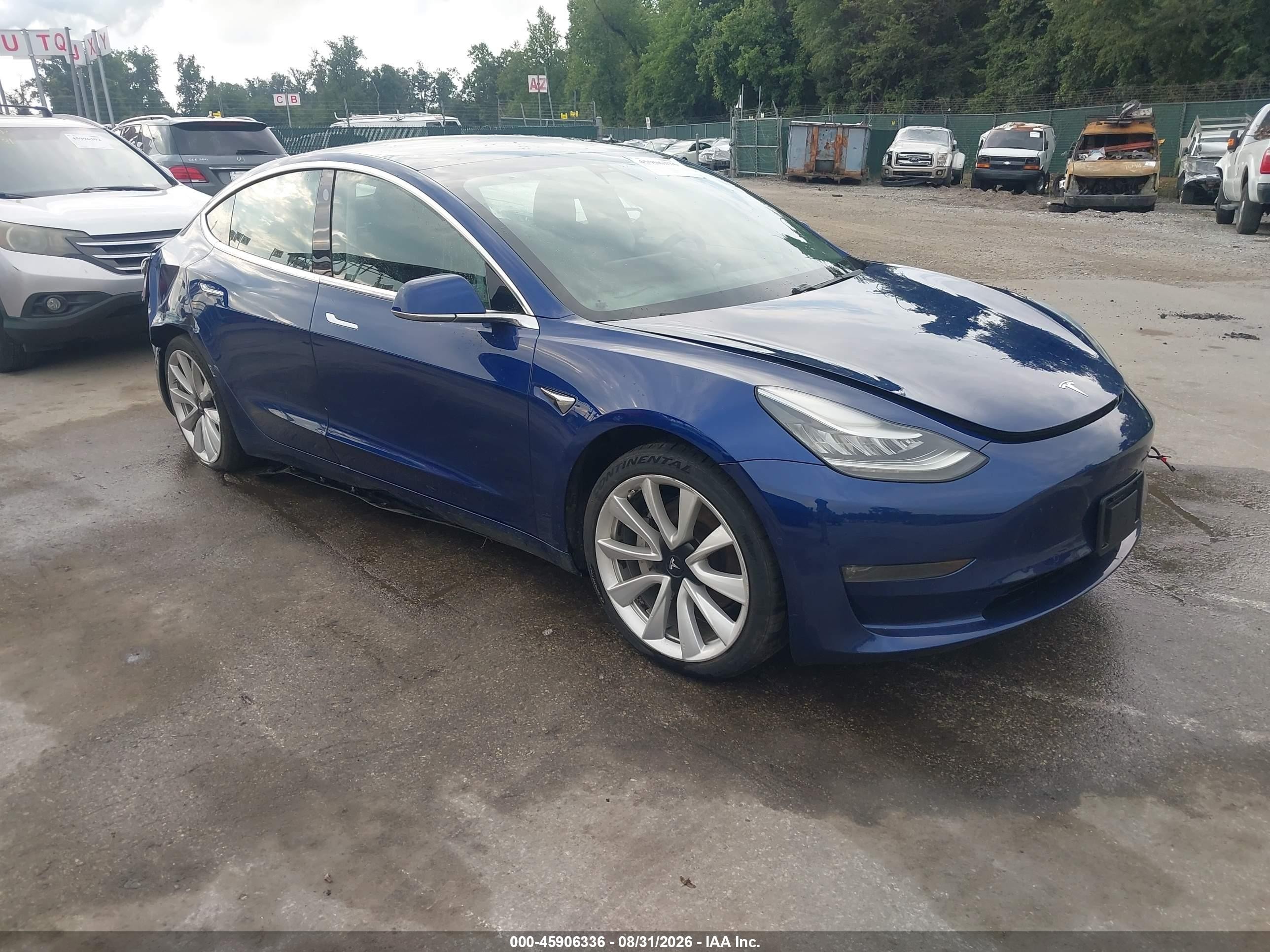 2020 Tesla Model 3 VIN 5YJ3E1EB2LF650842 — IAAI salvage auction photo