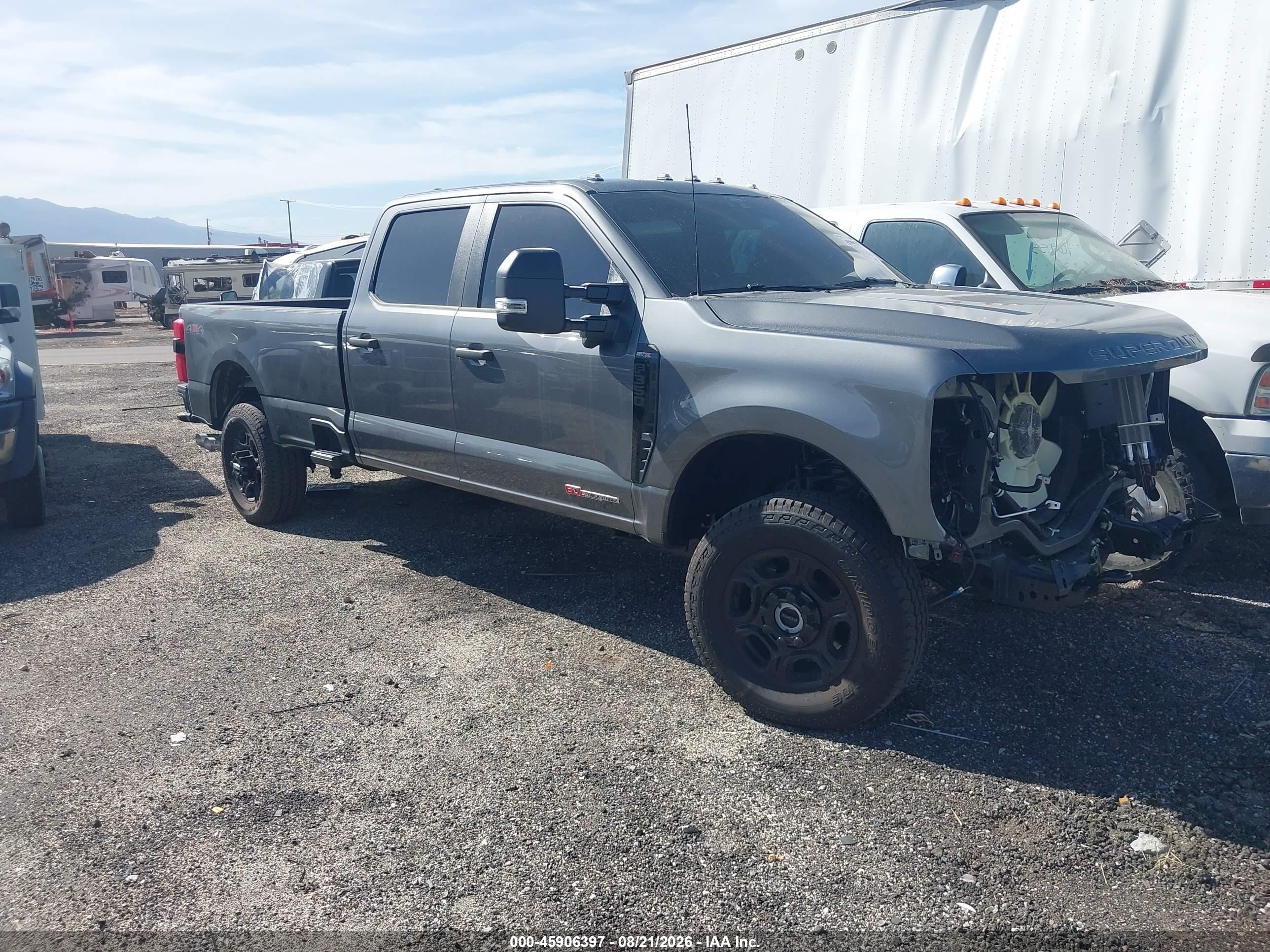 2026 Ford F-350 VIN 1FT8W3BM4TED87209 — IAAI salvage auction photo
