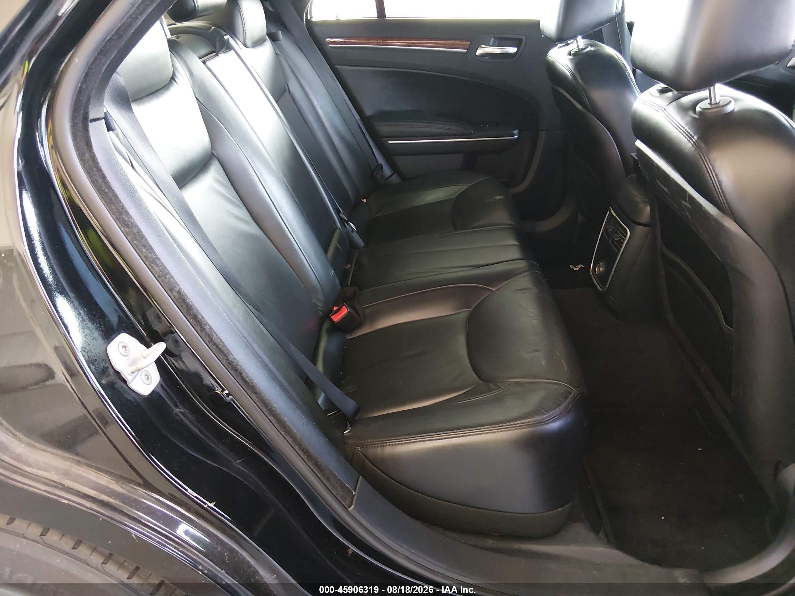 2012 Chrysler 300 VIN 2C3CCACG6CH308748 IAAI salvage auction — Normal Wear, Clear (Florida), sold $450 on 2026-09-02 (photo 8)
