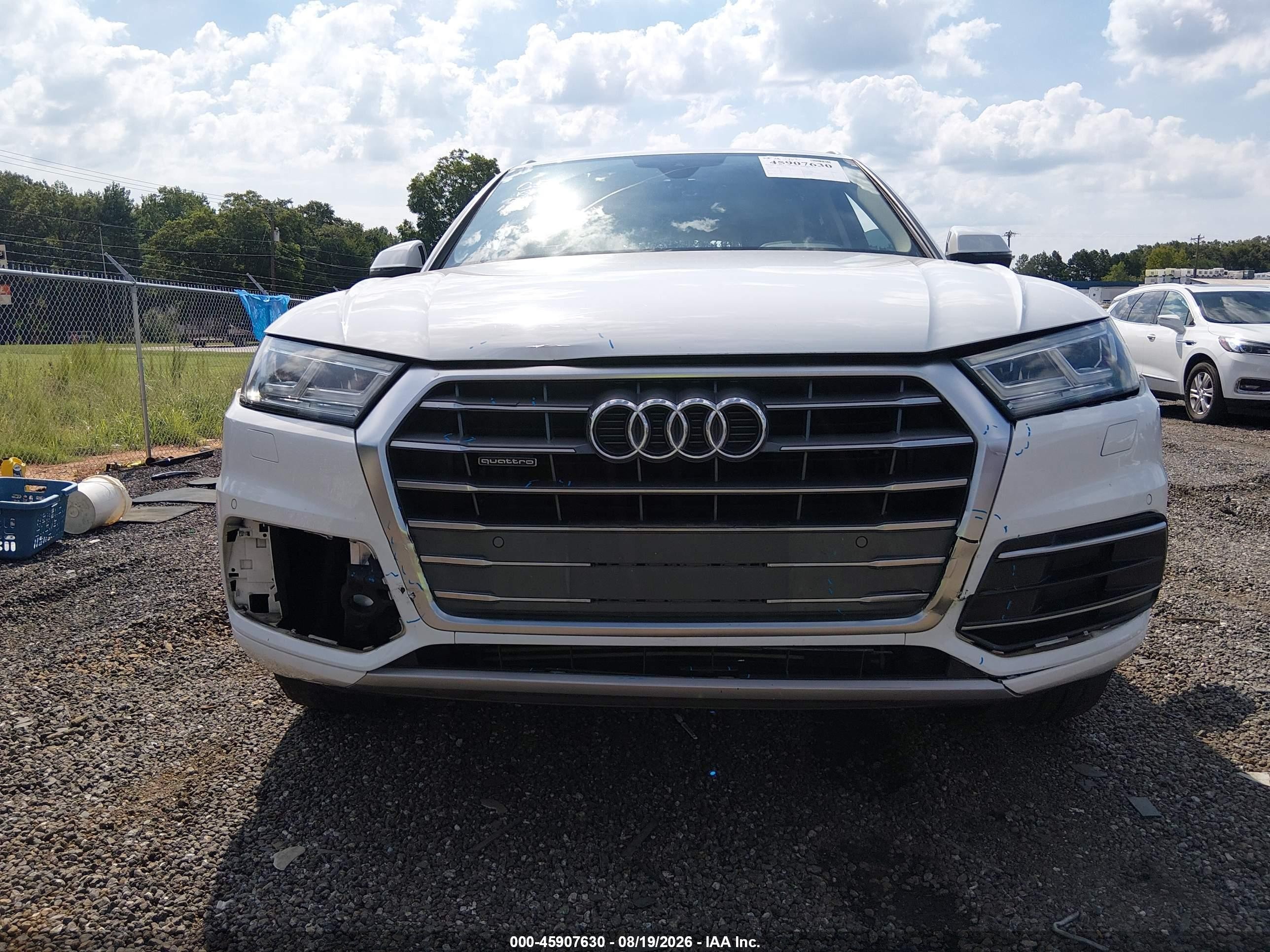 2018 Audi Q5 VIN WA1BNAFY0J2013943 IAAI salvage auction — Front End, Salvage (South Carolina), sold $7,100 on 2026-10-02 (photo 6)