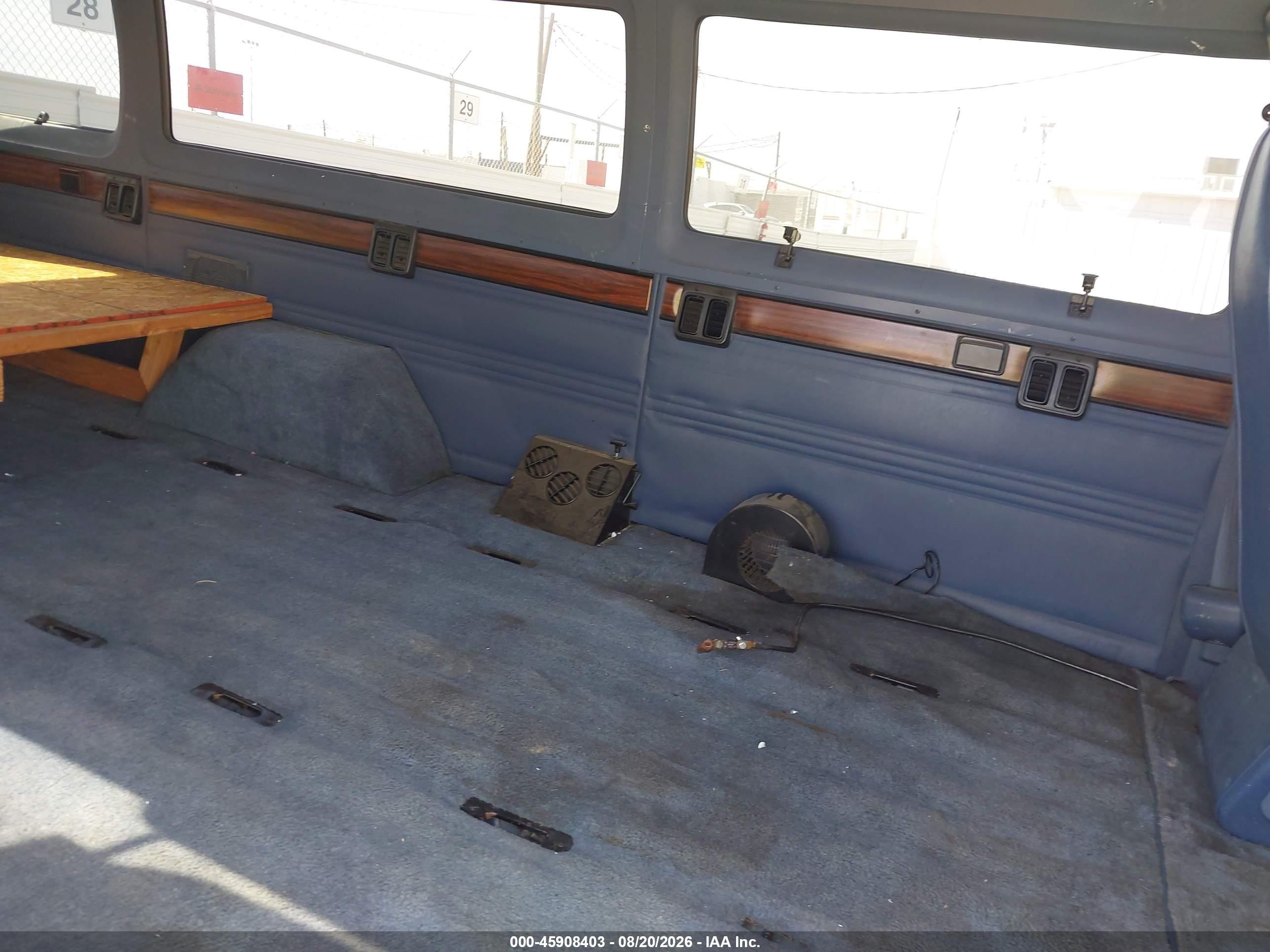 1995 Dodge Ram van VIN 2B5WB35Z4SK516269 IAAI salvage auction — Front End, Salvage (Idaho), sold $525 on 2026-09-25 (photo 8)