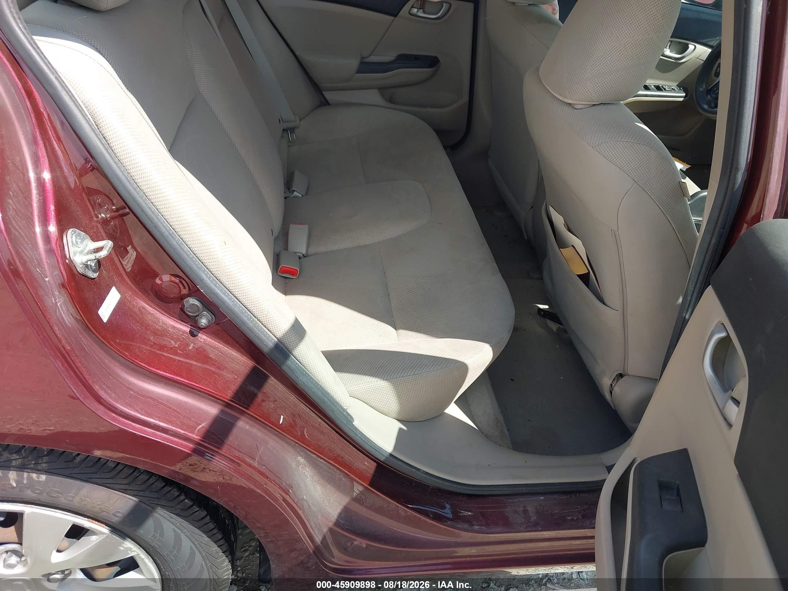2012 Honda Civic VIN 19XFB2F56CE070715 IAAI salvage auction — Front End, Salvage (Ohio), sold $700 on 2026-09-09 (photo 8)