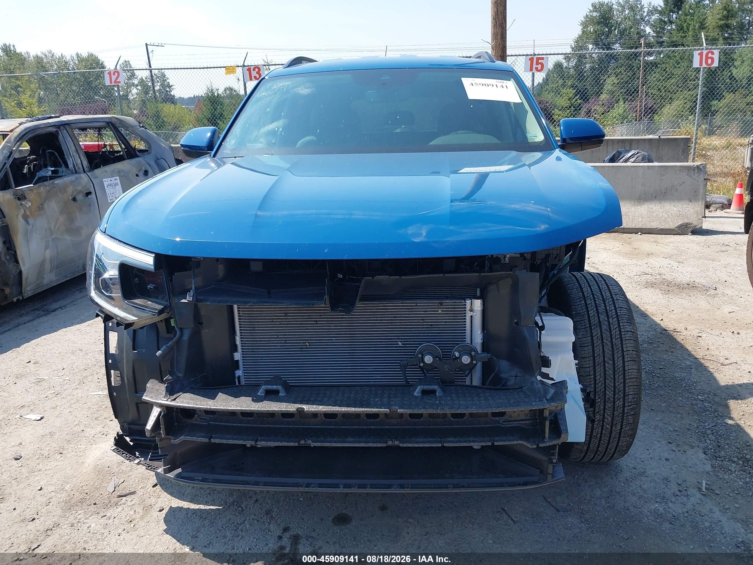 2026 Volkswagen Atlas VIN 1V2WN2CAXTC568690 IAAI salvage auction — Front End, Enterprise Vehicles Clear Only (California), sold $18,600 on 2026-08-23 (photo 6)