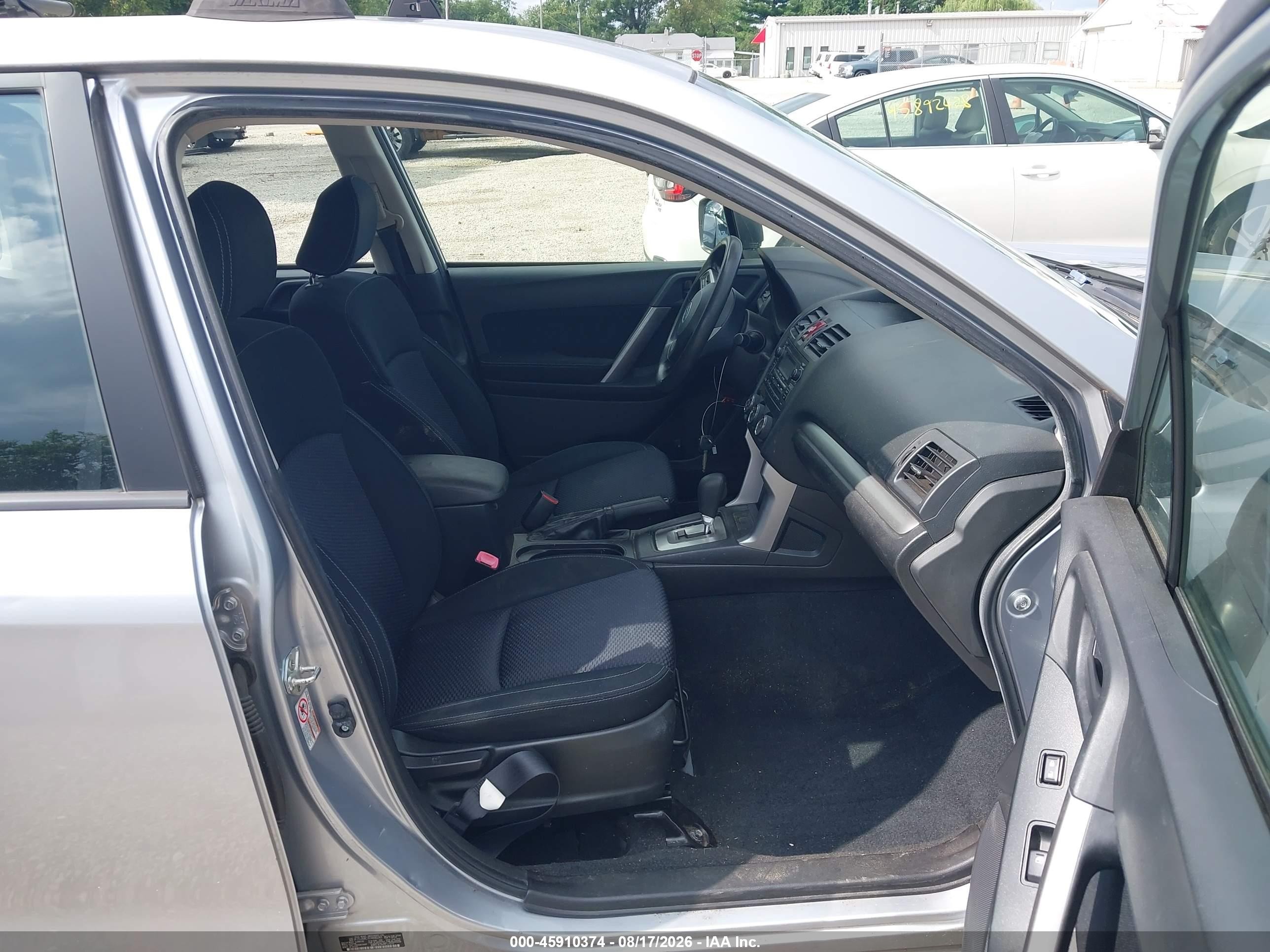 2014 Subaru Forester VIN JF2SJAAC7EH486241 IAAI salvage auction — Normal Wear, Original (Ohio), sold $1,300 on 2026-09-09 (photo 5)