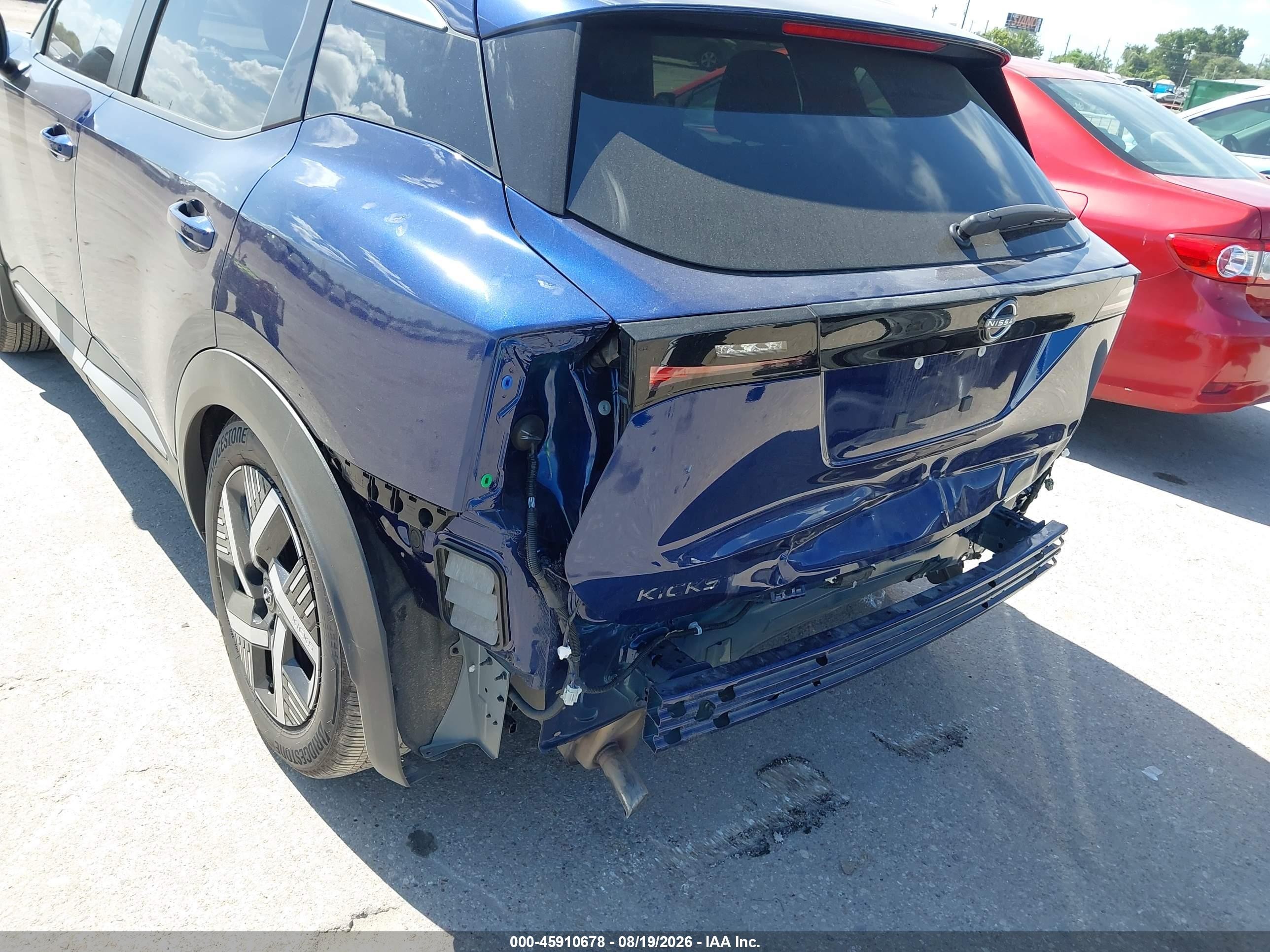 2026 Nissan Kicks VIN 3N8AP6CEXTL387064 IAAI salvage auction — Rear End, Original (Texas), sold $8,300 on 2026-10-07 (photo 6)