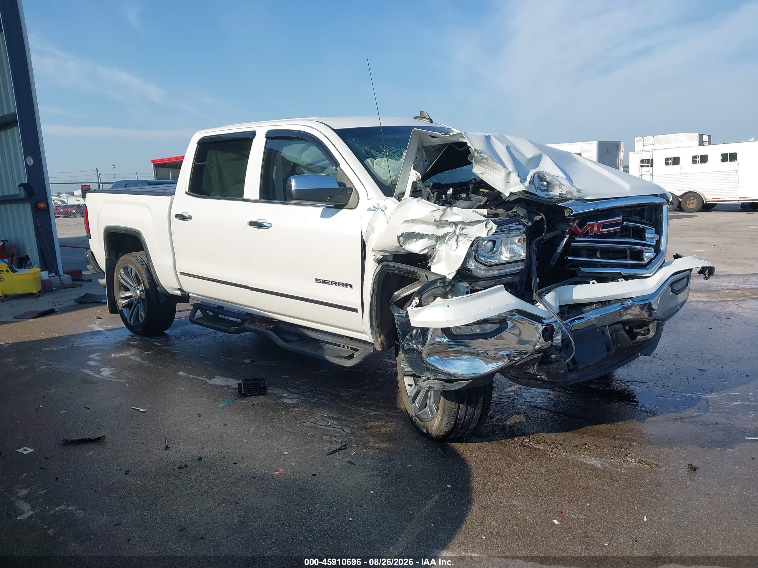2018 GMC Sierra 1500 VIN 3GTU2NEJ2JG311372 — IAAI salvage auction photo