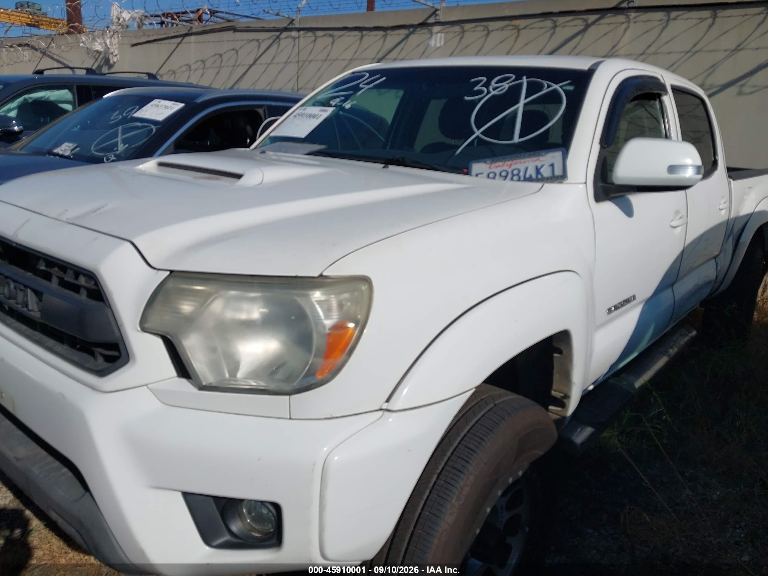 2015 Toyota Tacoma VIN 3TMMU4FN3FM085342 IAAI salvage auction — Side, Salvage Certificate (California), sold $7,200 on 2026-09-12 (photo 2)