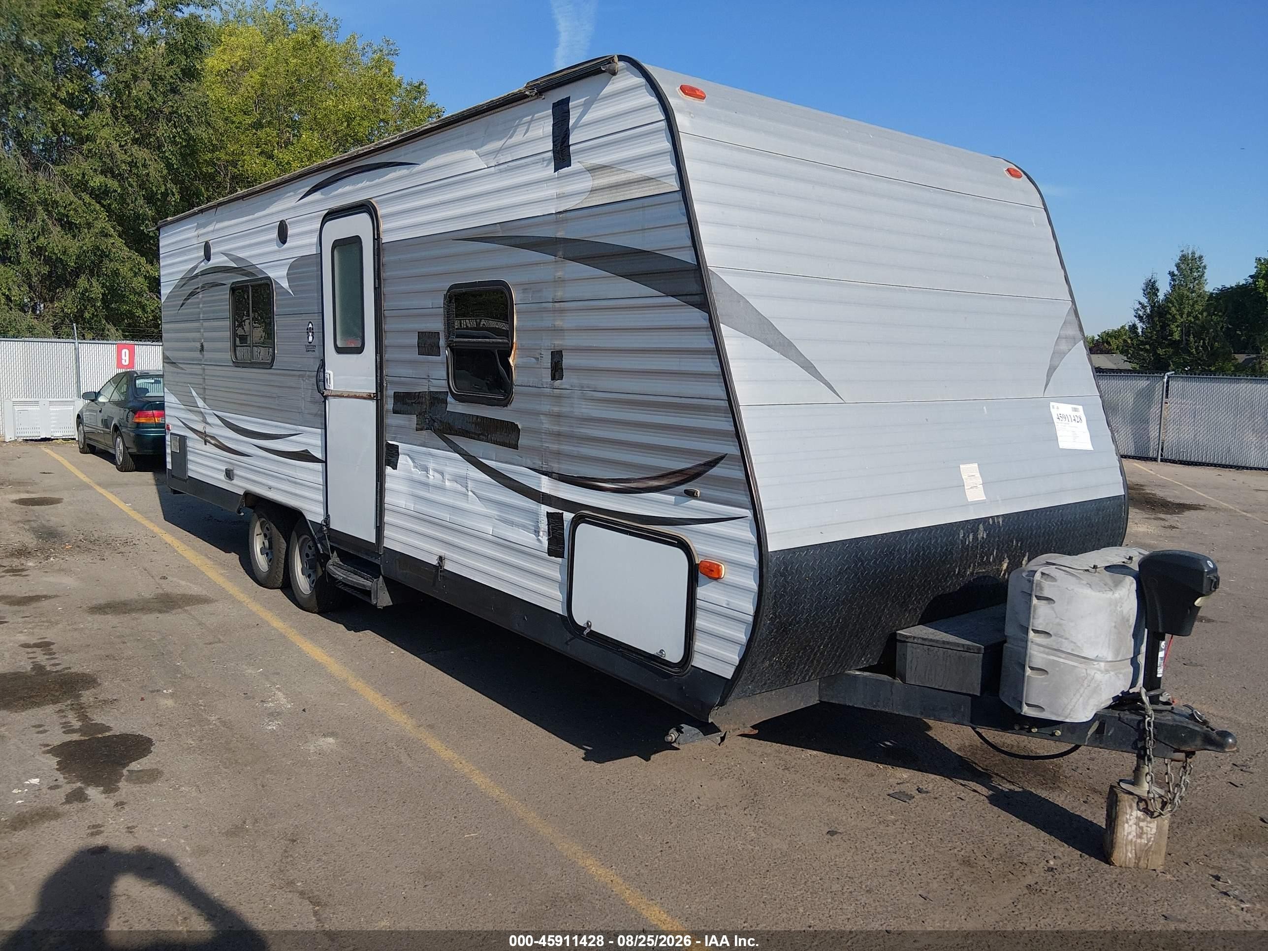 2016 Dutchmen Coleman VIN 4YDT23526GY933297 IAAI salvage auction — Unknown, Salvage (California), sold $800 on 2026-10-02 (photo 1)