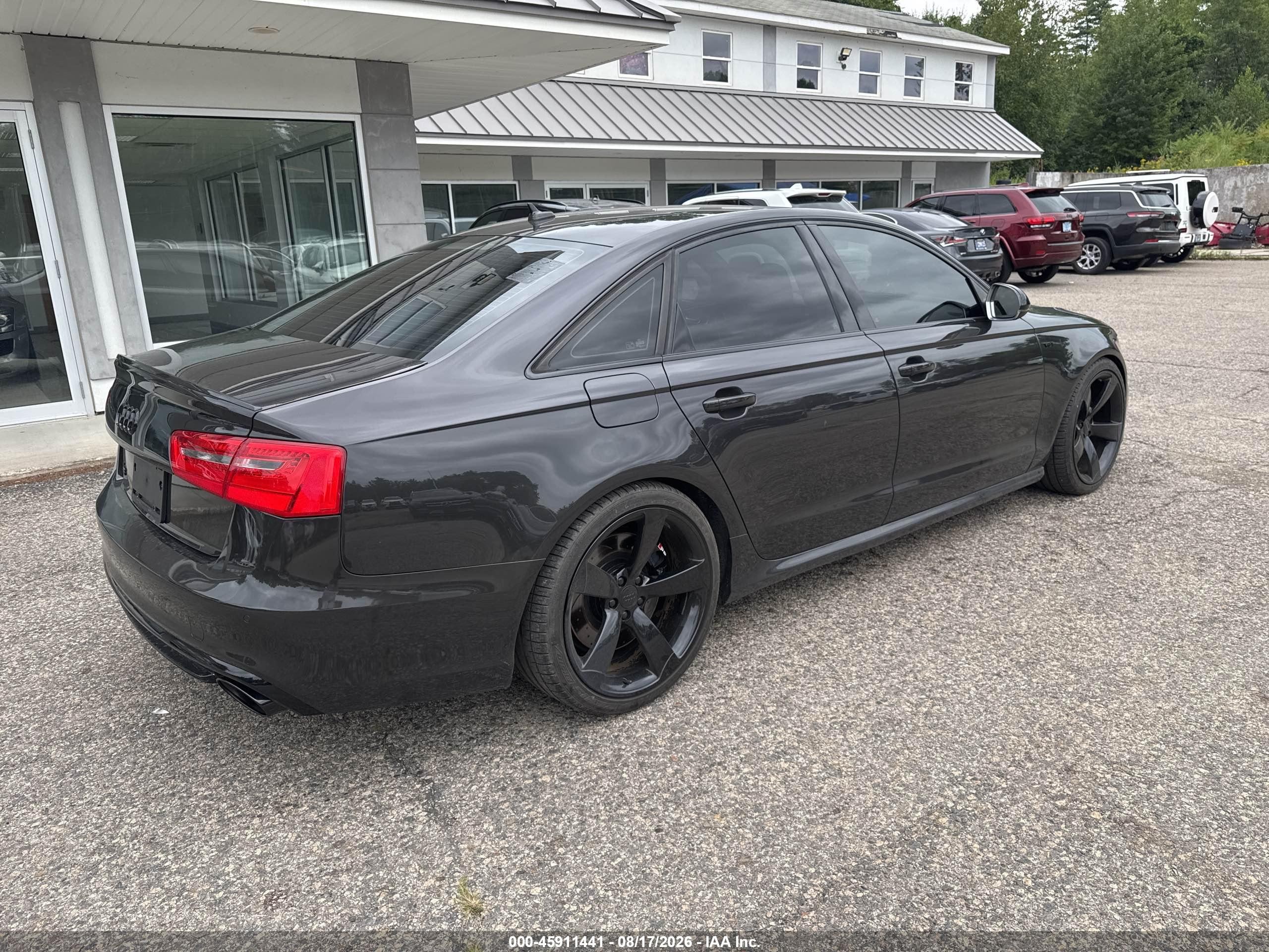 2013 Audi S6 VIN WAUF2AFC9DN103239 IAAI salvage auction — Normal Wear, Clear (Connecticut), sold $10,200 on 2026-09-09 (photo 4)