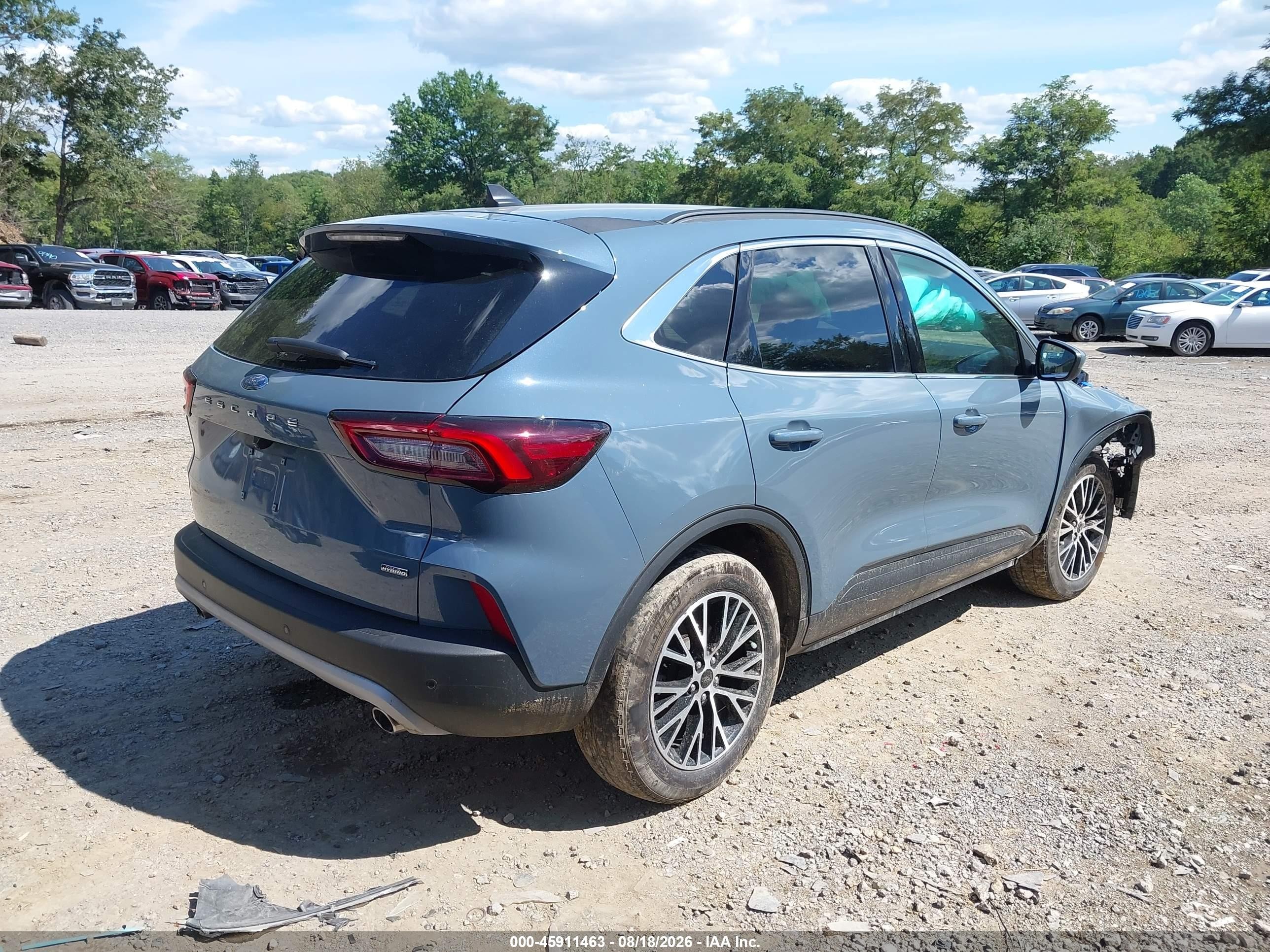 2025 Ford Escape VIN 1FMCU0E15SUA35126 IAAI salvage auction — Unknown, Salvage (Pennsylvania), sold $7,600 on 2026-09-25 (photo 4)
