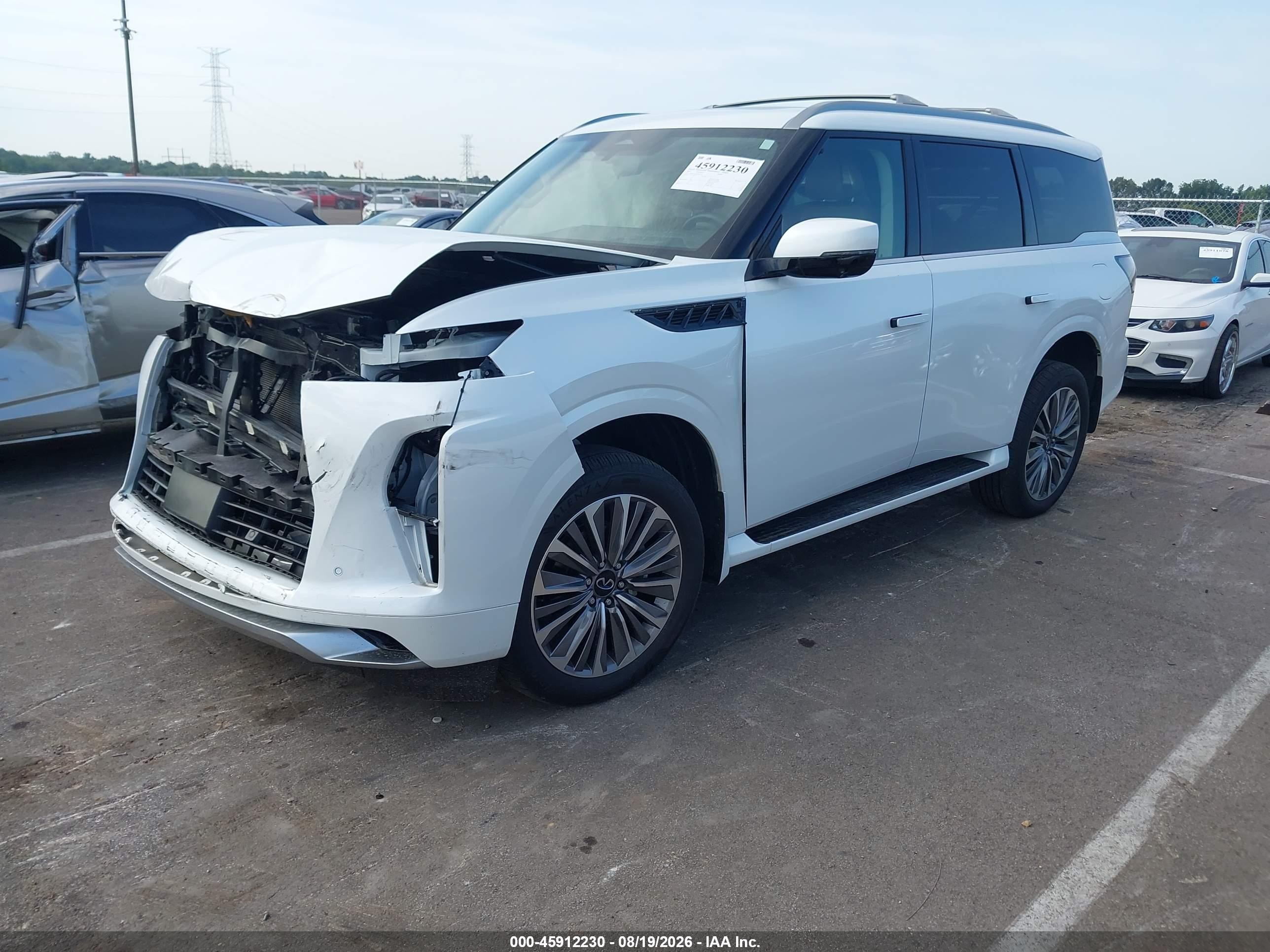 2025 Infiniti QX80 VIN JN8AZ3DE0S9702226 IAAI salvage auction — Front End, Salvage (Tennessee), sold $44,000 on 2026-09-12 (photo 2)