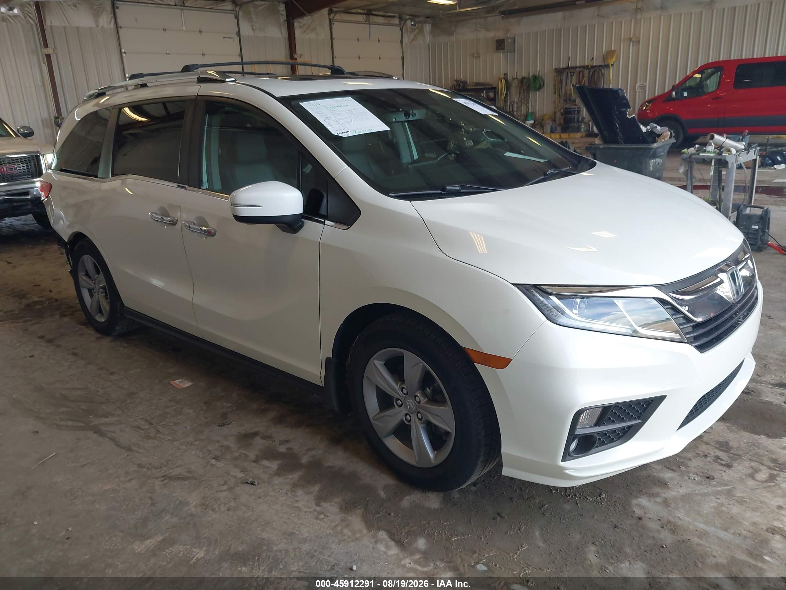2019 Honda Odyssey VIN 5FNRL6H73KB098741 — IAAI salvage auction photo