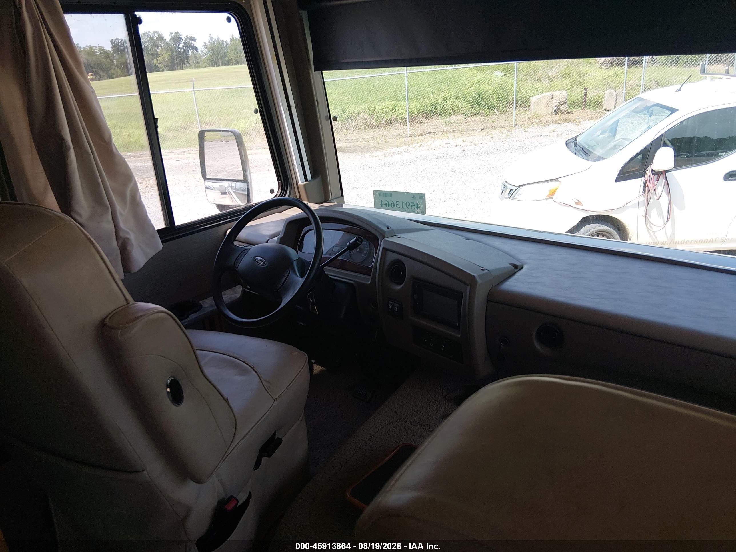 2016 Ford VIN 1F66F5DY5G0A07643 IAAI salvage auction — Normal Wear, Clear (Florida), sold $15,500 on 2026-08-28 (photo 5)
