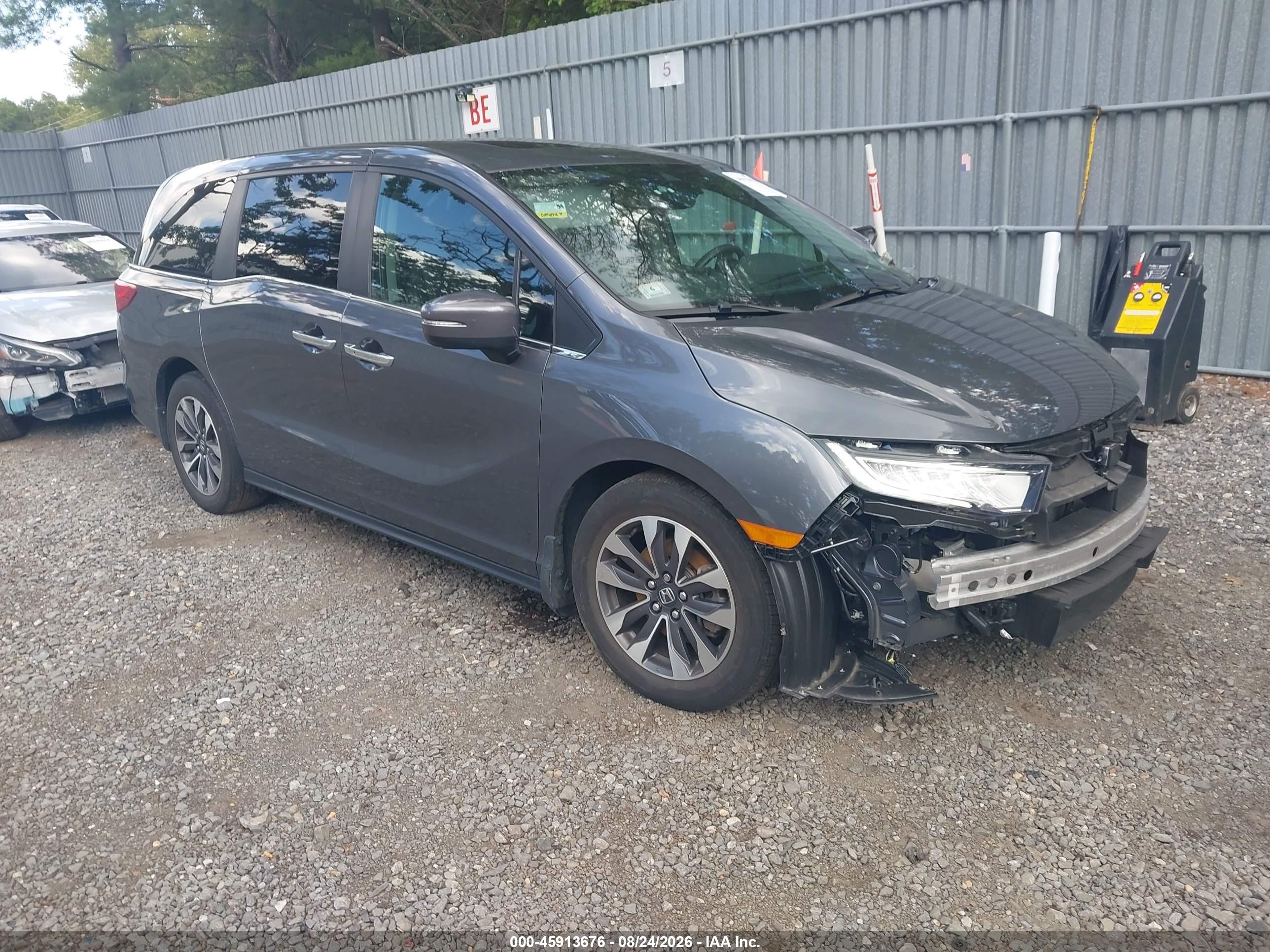 2023 Honda Odyssey VIN 5FNRL6H63PB065897 — IAAI salvage auction photo
