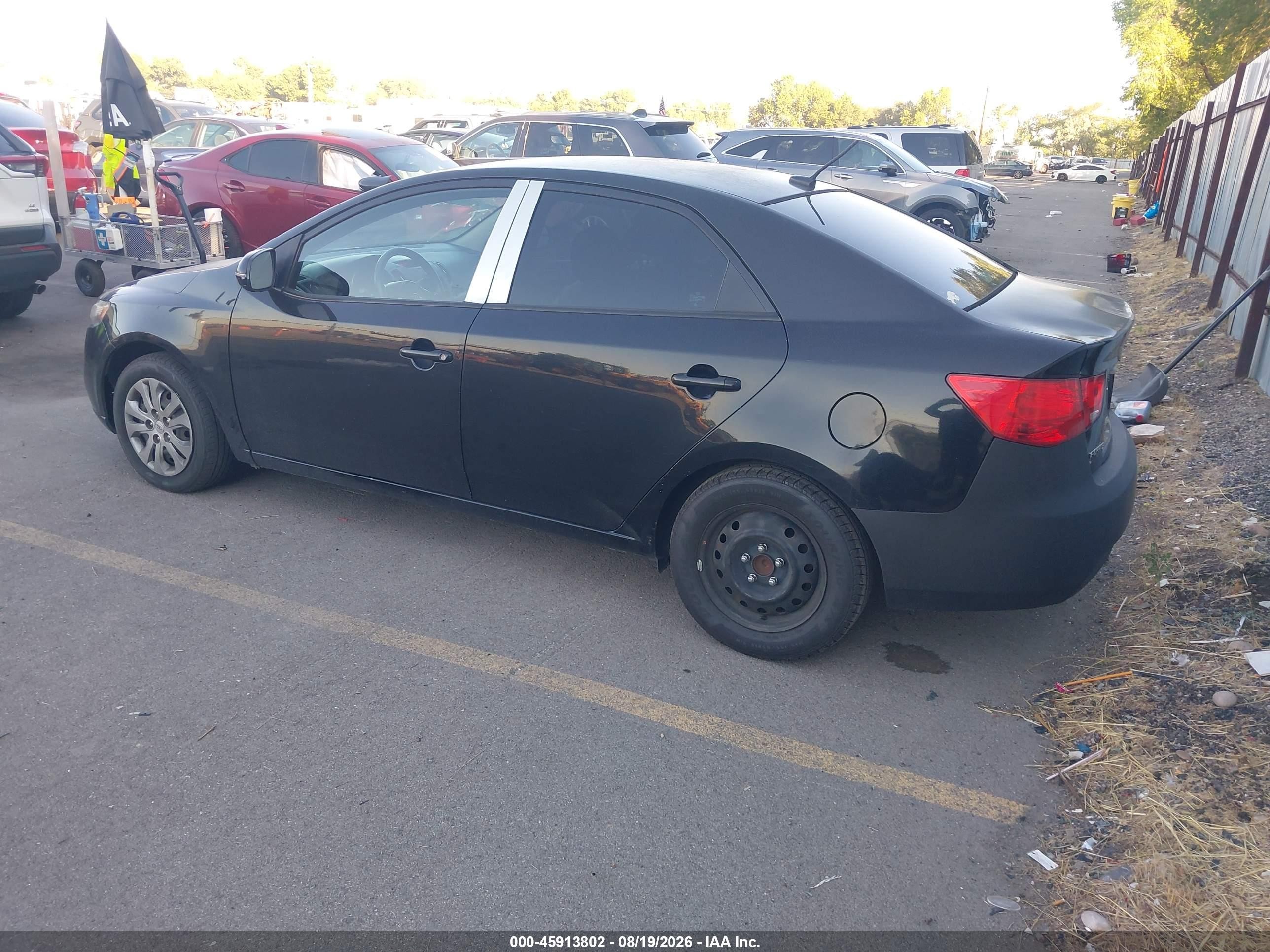 2011 Kia Forte VIN KNAFU4A29B5459844 IAAI salvage auction — Side, Salvage (Utah), sold $400 on 2026-09-05 (photo 3)