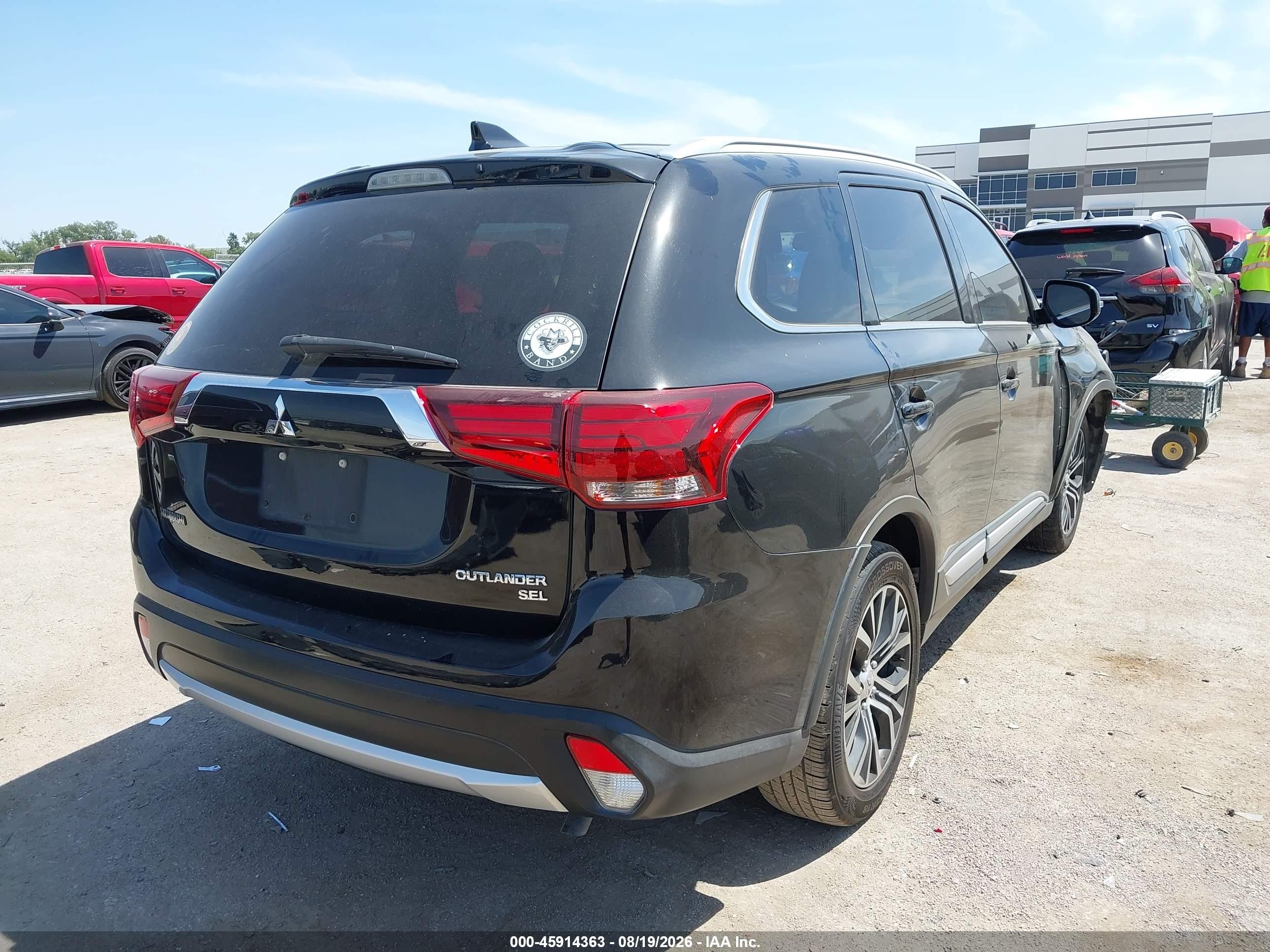 2018 Mitsubishi Outlander VIN JA4AD3A35JJ004408 IAAI salvage auction — Front End, Salvage (Texas), sold $1,750 on 2026-09-11 (photo 4)
