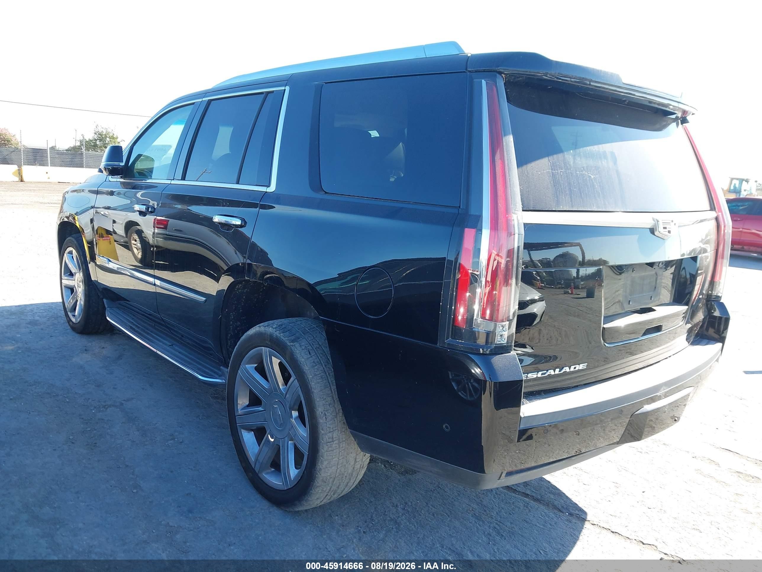 2017 Cadillac Escalade VIN 1GYS4BKJ1HR278695 IAAI salvage auction — Theft, Salvage (California), sold $10,100 on 2026-09-12 (photo 3)