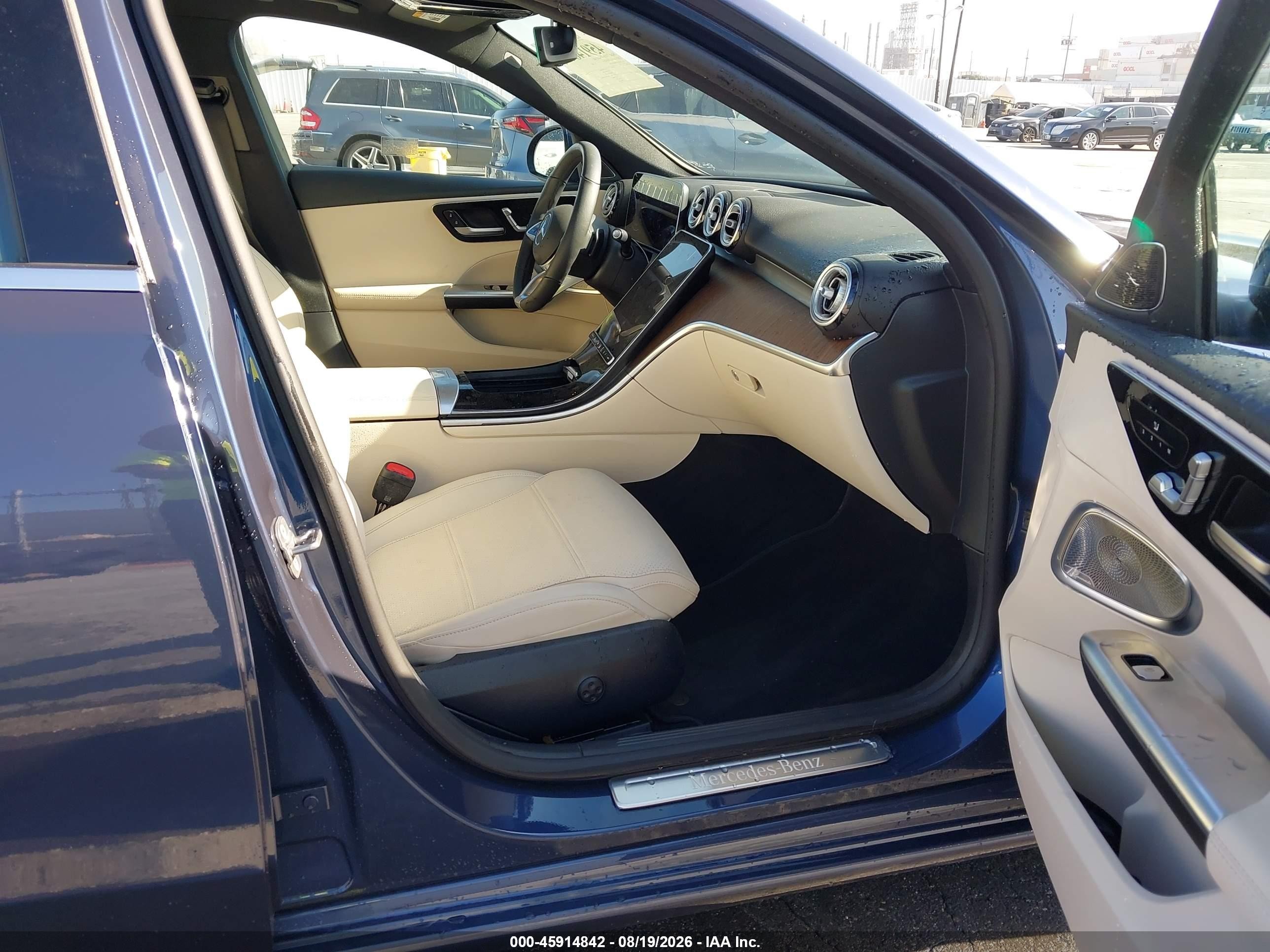 2025 Mercedes-Benz C-Class VIN W1KAF4HB0SR297761 IAAI salvage auction — Rear End, Salvage (California), sold $20,700 on 2026-09-16 (photo 5)