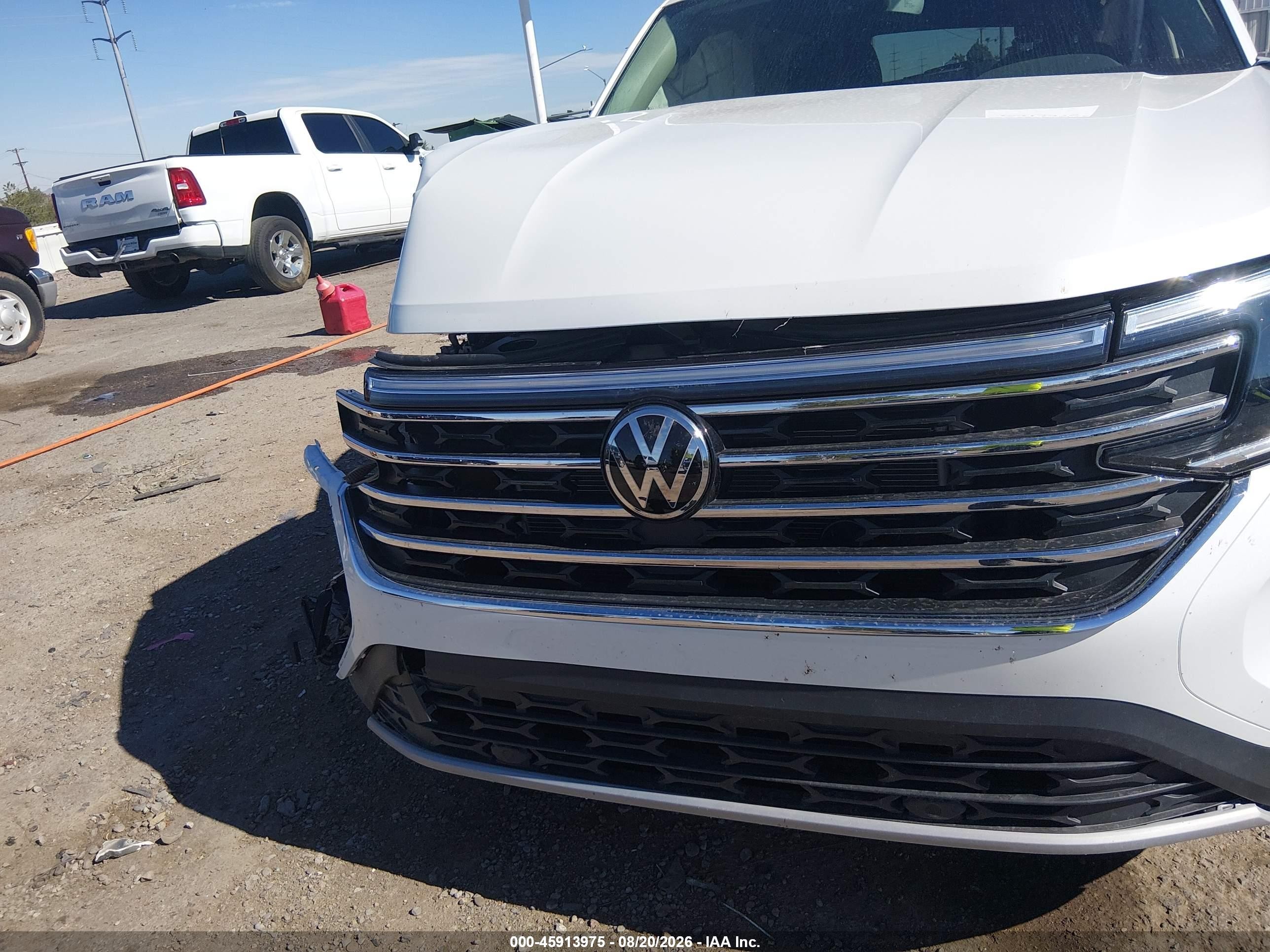 2026 Volkswagen Atlas VIN 1V2KN2CA6TC572069 IAAI salvage auction — Front End, Salvage (New Mexico), sold $6,900 on 2026-09-23 (photo 6)