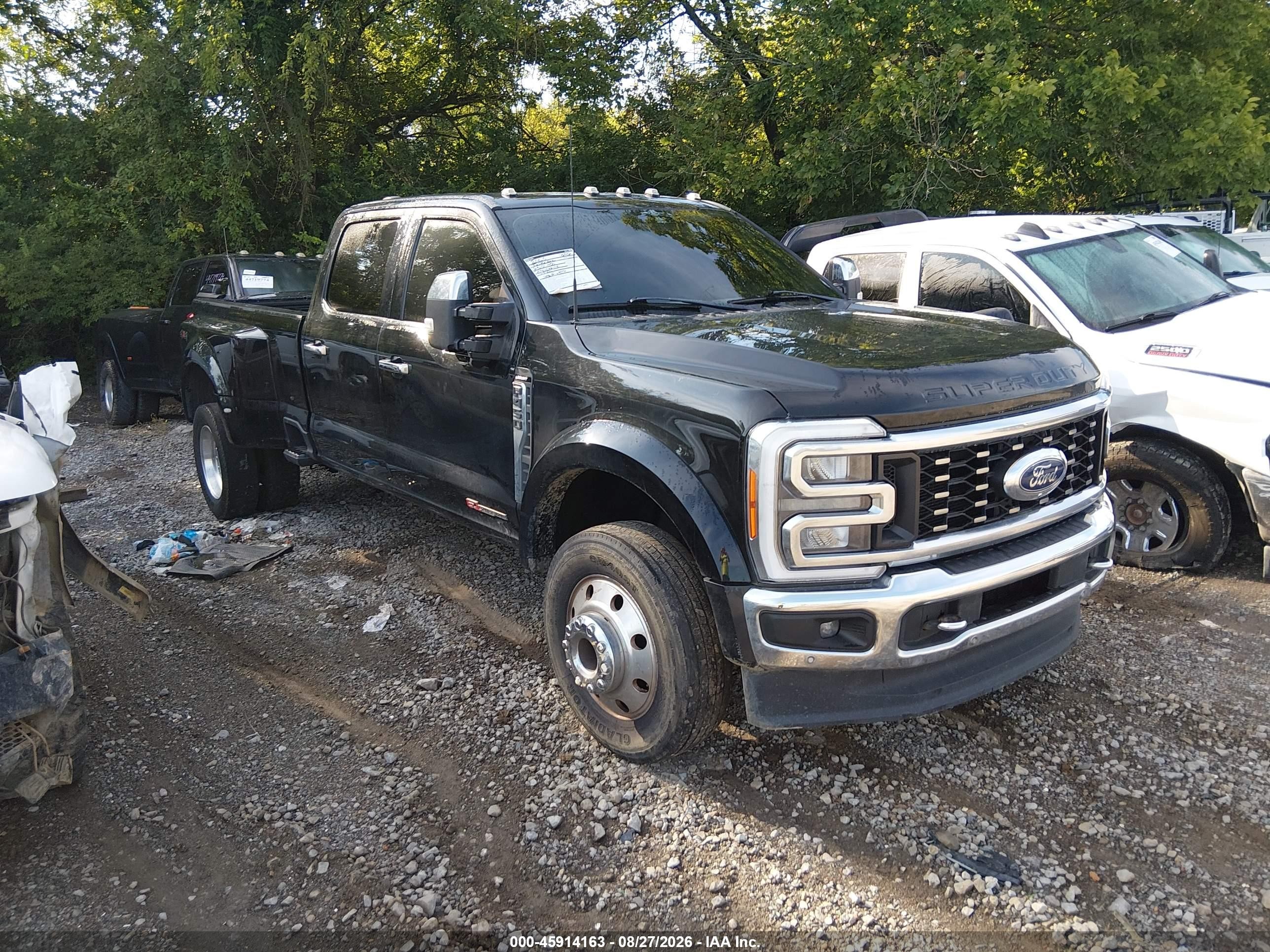 2023 Ford F-450 VIN 1FT8W4DM3PEC20672 — IAAI salvage auction photo