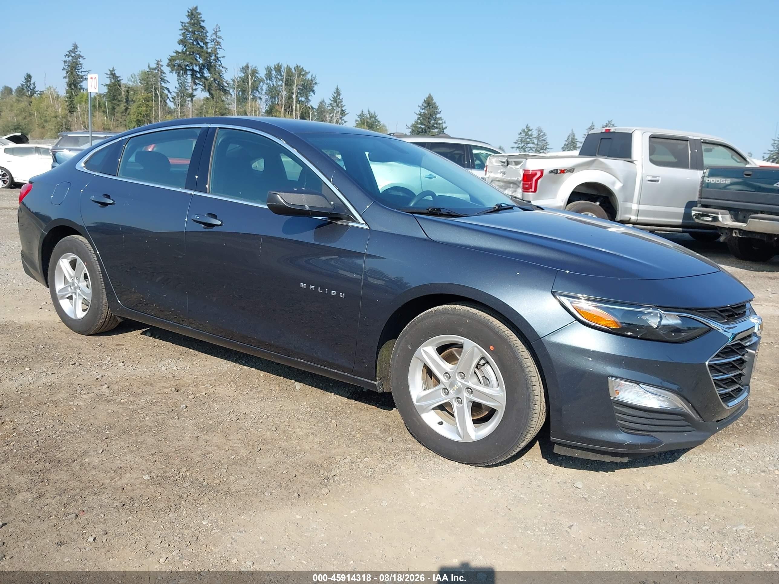 2020 Chevrolet Malibu VIN 1G1ZC5ST8LF139032 — IAAI salvage auction photo