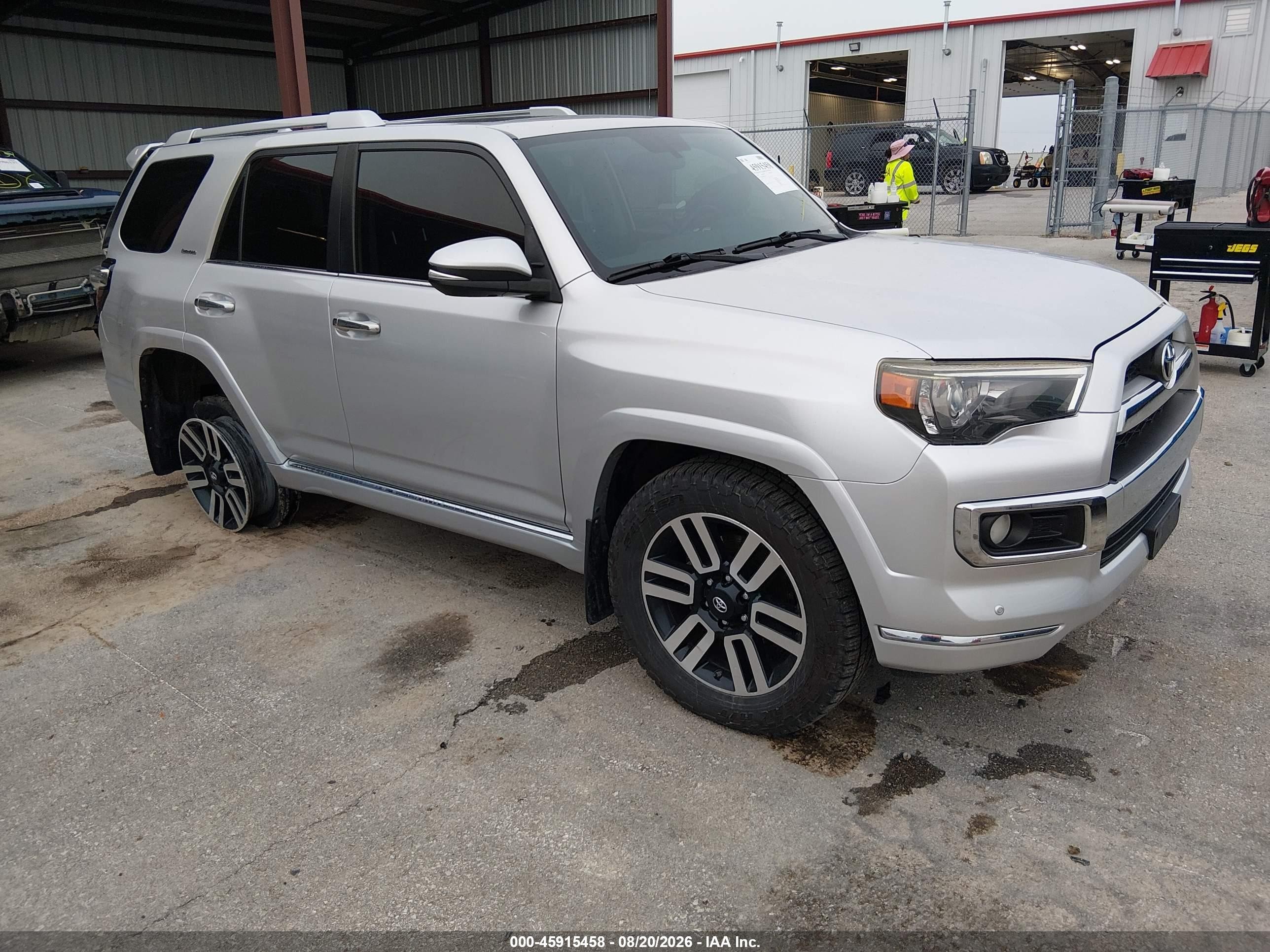 2014 Toyota 4Runner VIN JTEBU5JR9E5154770 — IAAI salvage auction photo
