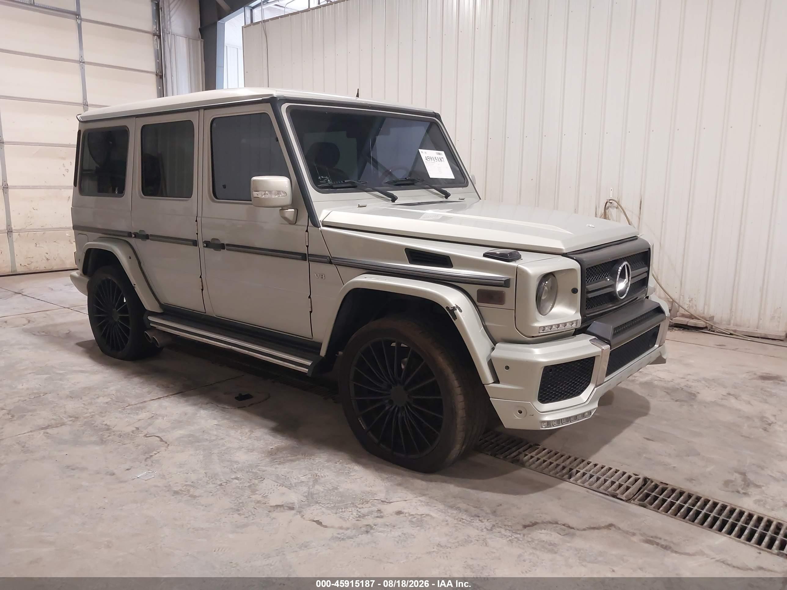 2005 Mercedes-Benz G-Class VIN WDCYR49E45X157912 — IAAI salvage auction photo