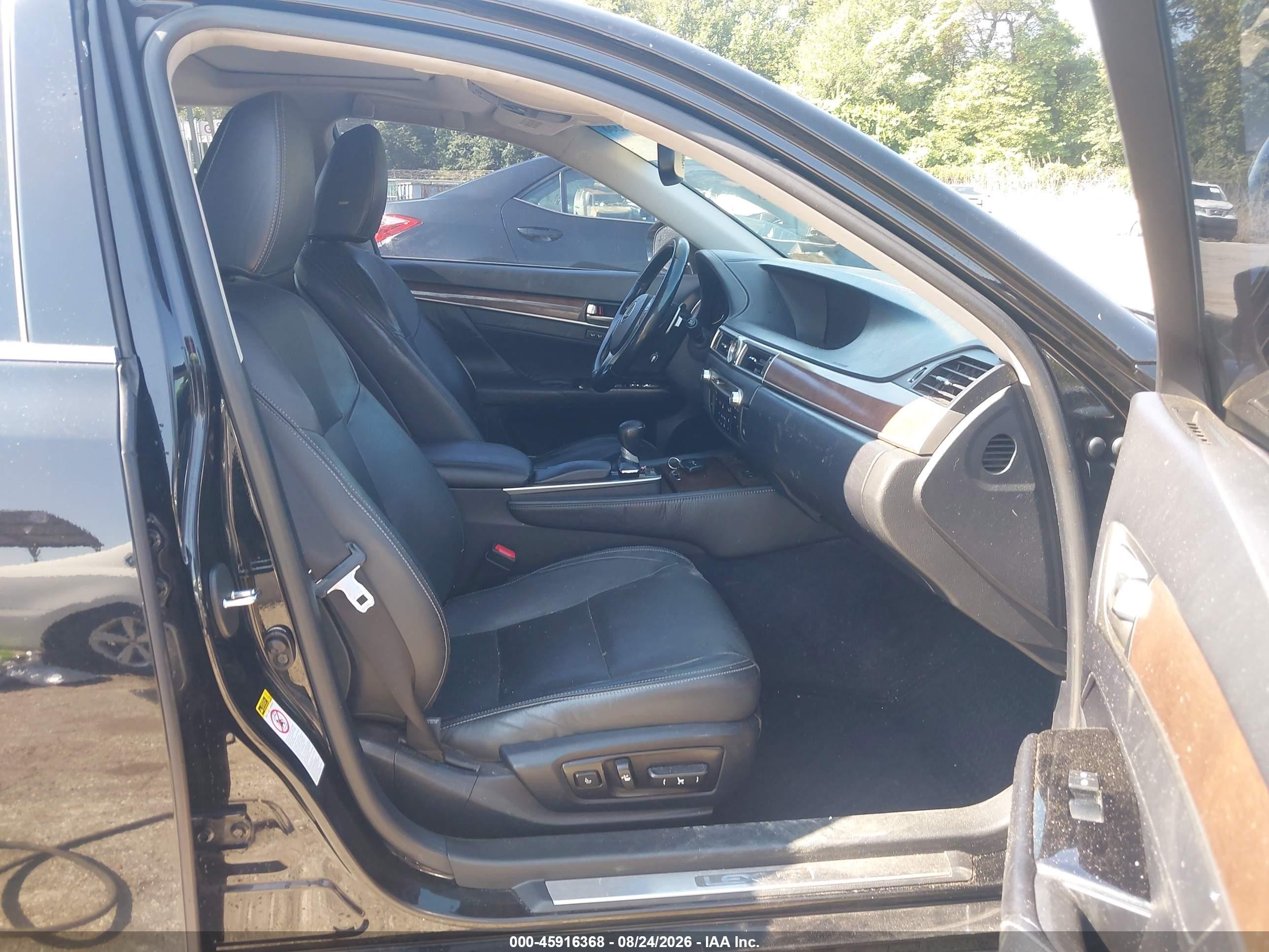 2013 Lexus Gs VIN JTHCE1BL7D5005554 IAAI salvage auction — Front End, Salvage - Greater Than 75% (Maryland), sold $1,850 on 2026-09-12 (photo 5)