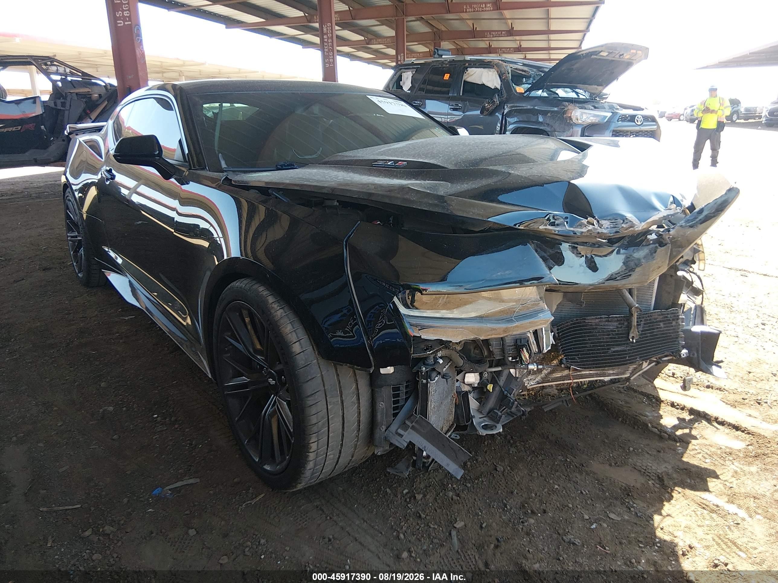 2018 Chevrolet Camaro VIN 1G1FK1R66J0126438 — IAAI salvage auction photo