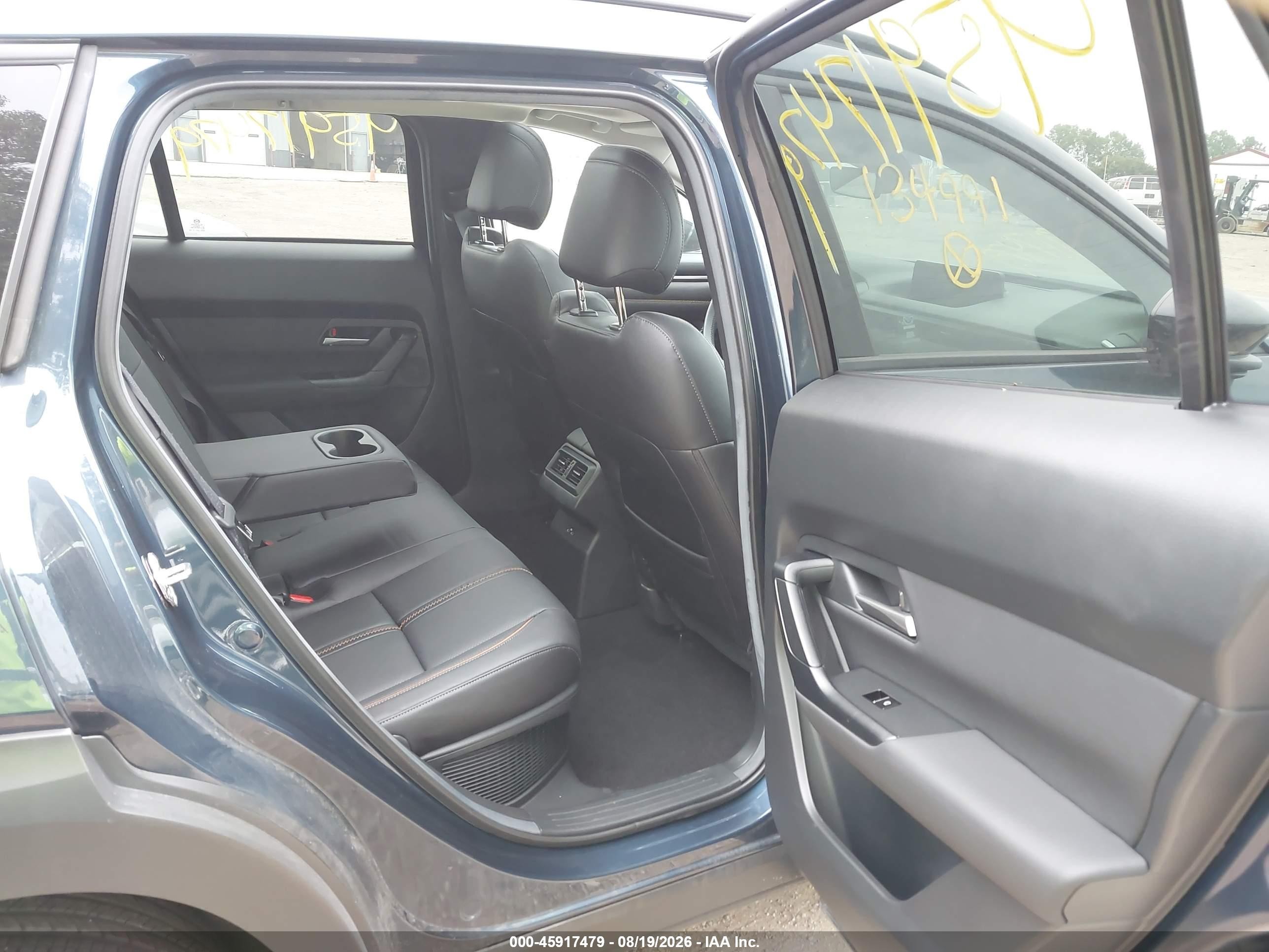 2025 Mazda Cx-50 VIN 7MMVAADW2SN134991 IAAI salvage auction — Front End, Salvage (Indiana), sold $13,600 on 2026-10-02 (photo 8)