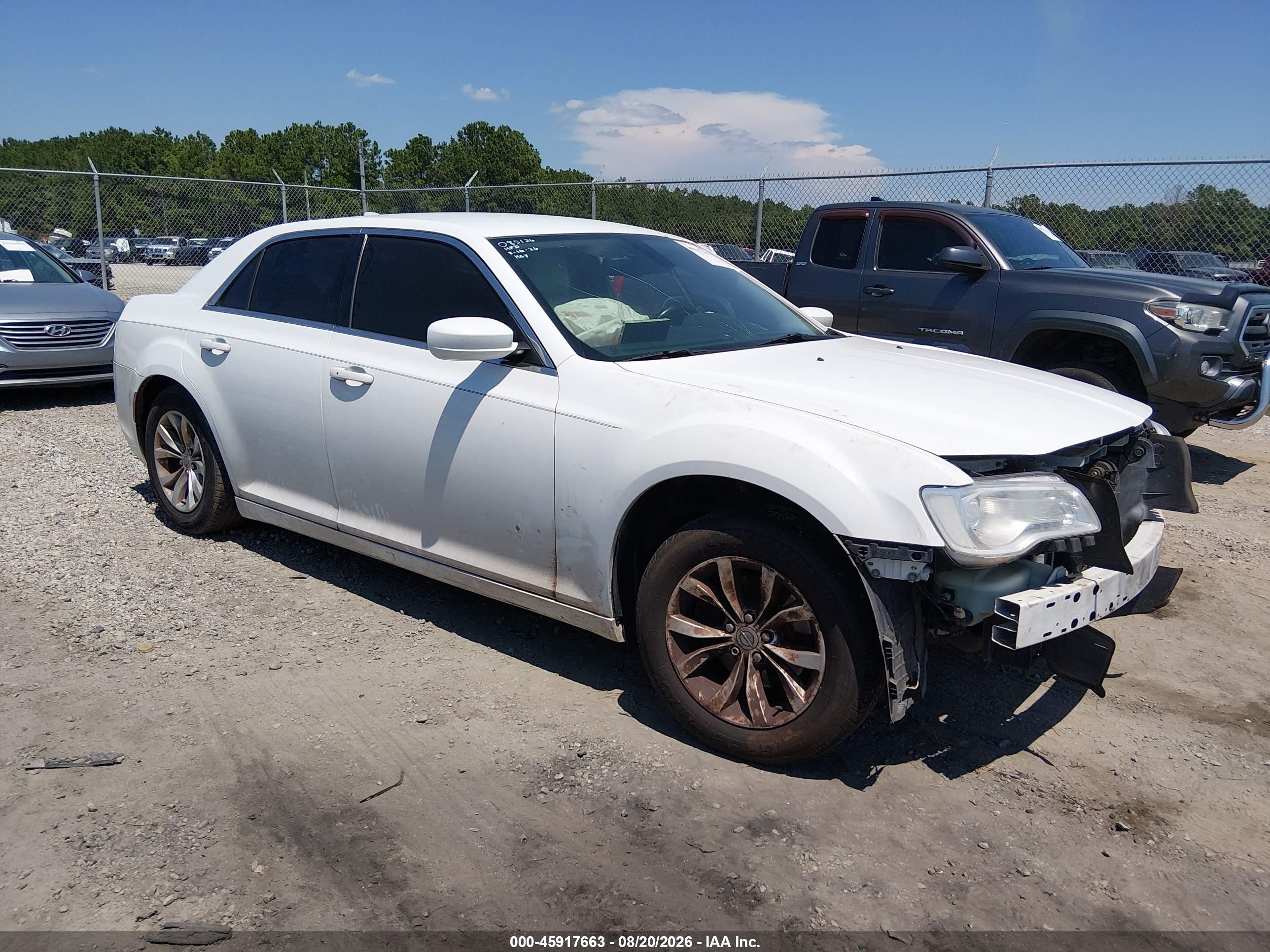 2015 Chrysler 300 VIN 2C3CCAAG3FH872185 IAAI salvage auction — Unknown, Salvage (Georgia), sold $650 on 2026-10-06 (photo 1)