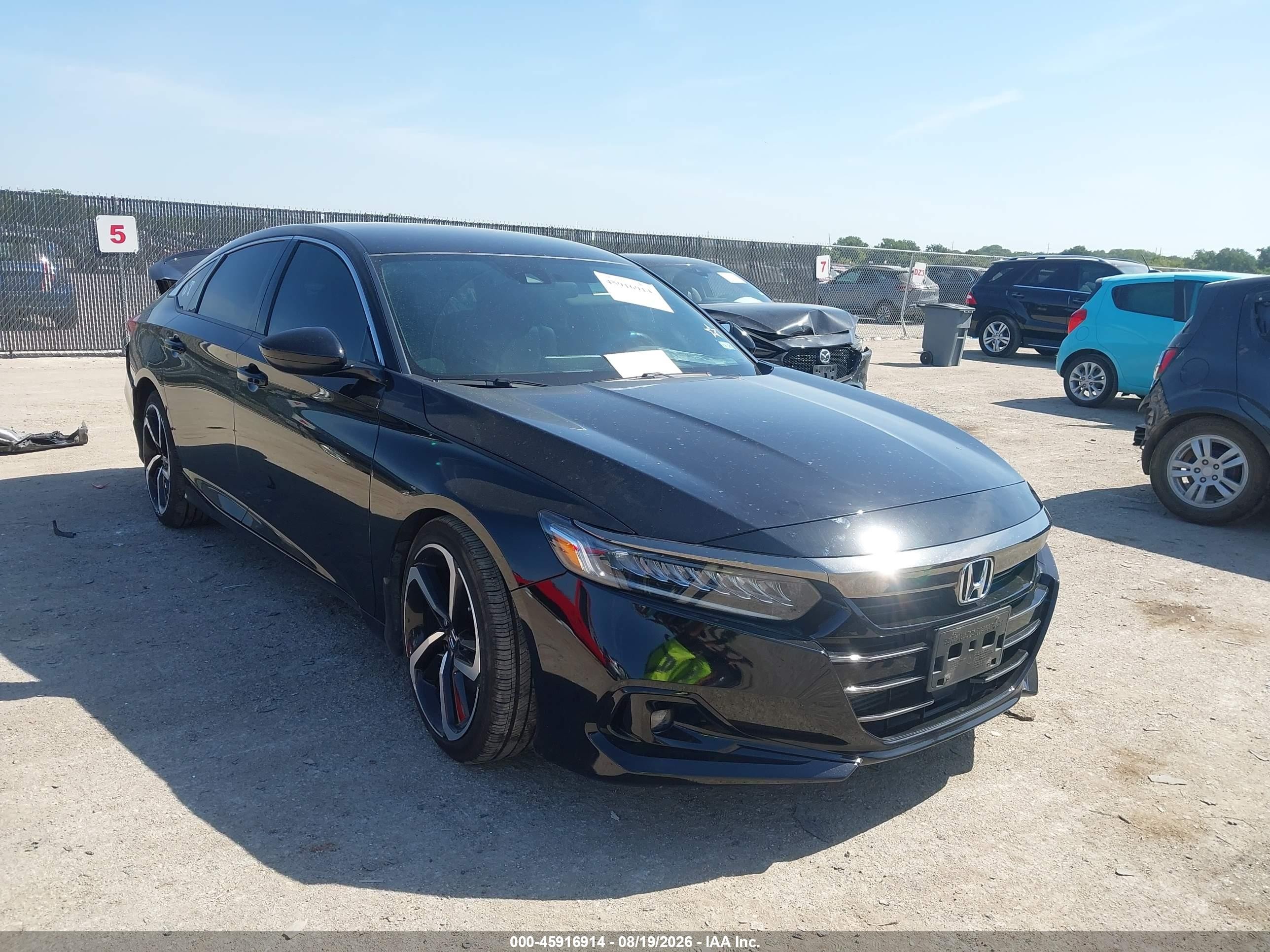 2022 Honda Accord VIN 1HGCV1F32NA116034 — IAAI salvage auction photo
