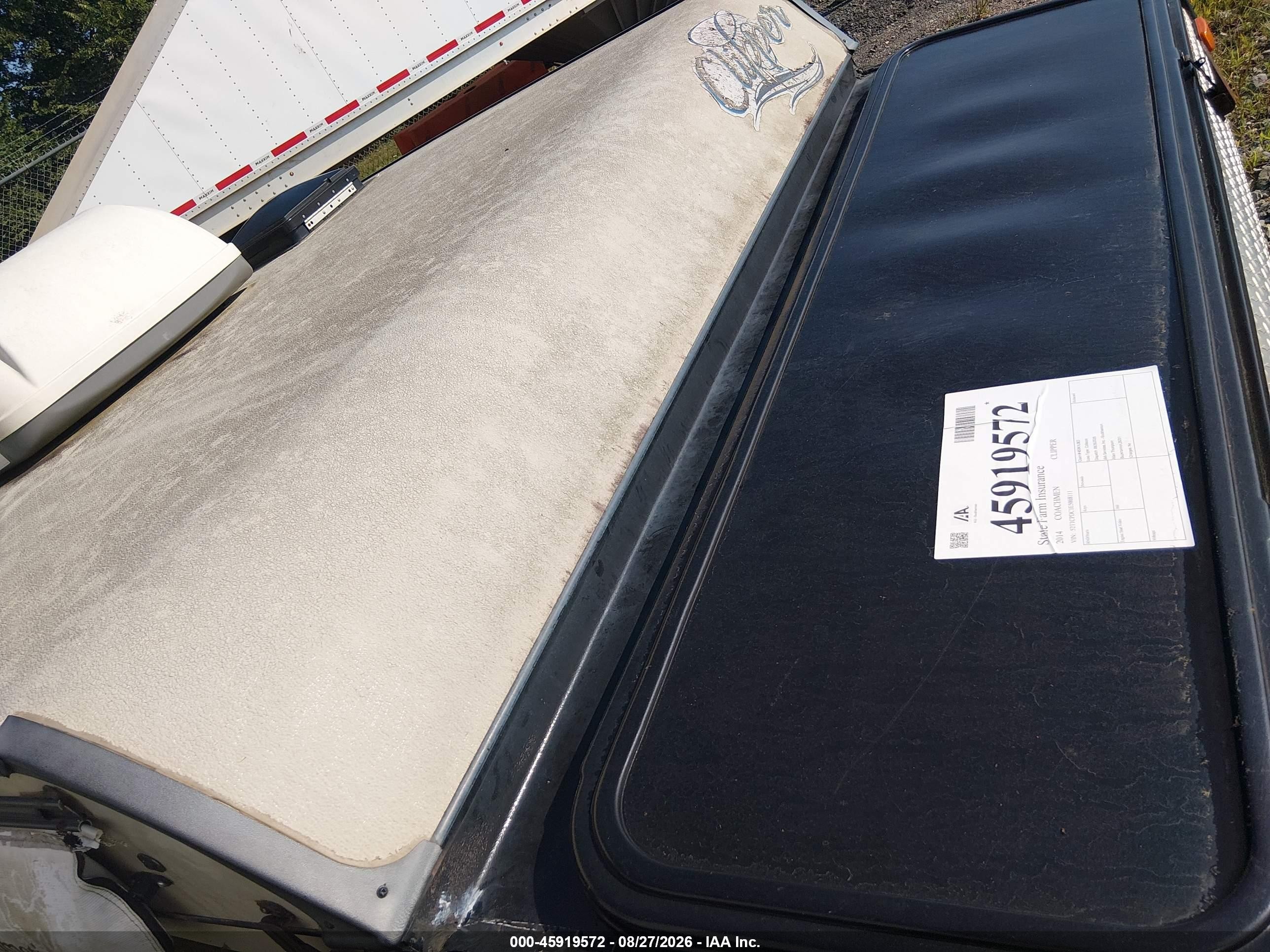 2014 Coachmen Clipper VIN 52T1CPDC1E5008111 IAAI salvage auction — Unknown, Salvage (West Virginia), sold $300 on 2026-10-08 (photo 5)