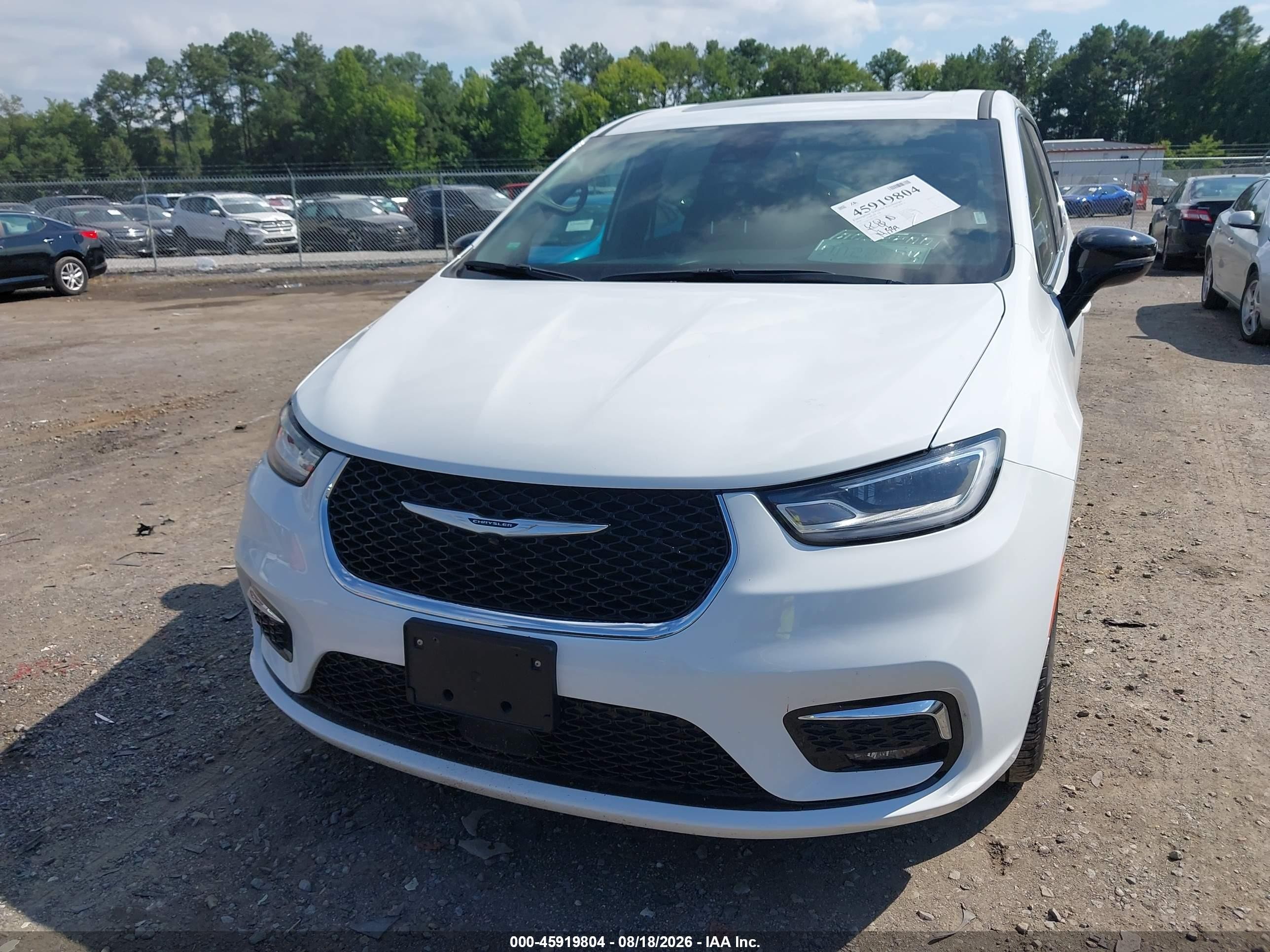 2026 Chrysler Pacifica VIN 2C4RC1GG3TR221013 IAAI salvage auction — Engine Damage, Enterprise Vehicles Clear Only (Maryland), sold $24,650 on 2026-08-21 (photo 6)