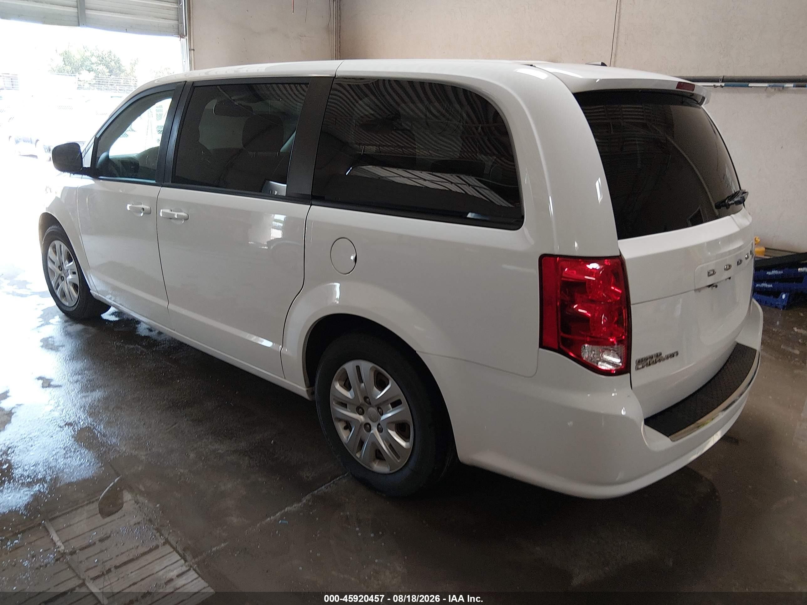 2018 Dodge Grand Caravan VIN 2C4RDGBG1JR296684 IAAI salvage auction — Normal Wear, SF97 (Oklahoma), sold $8,850 on 2026-09-16 (photo 3)