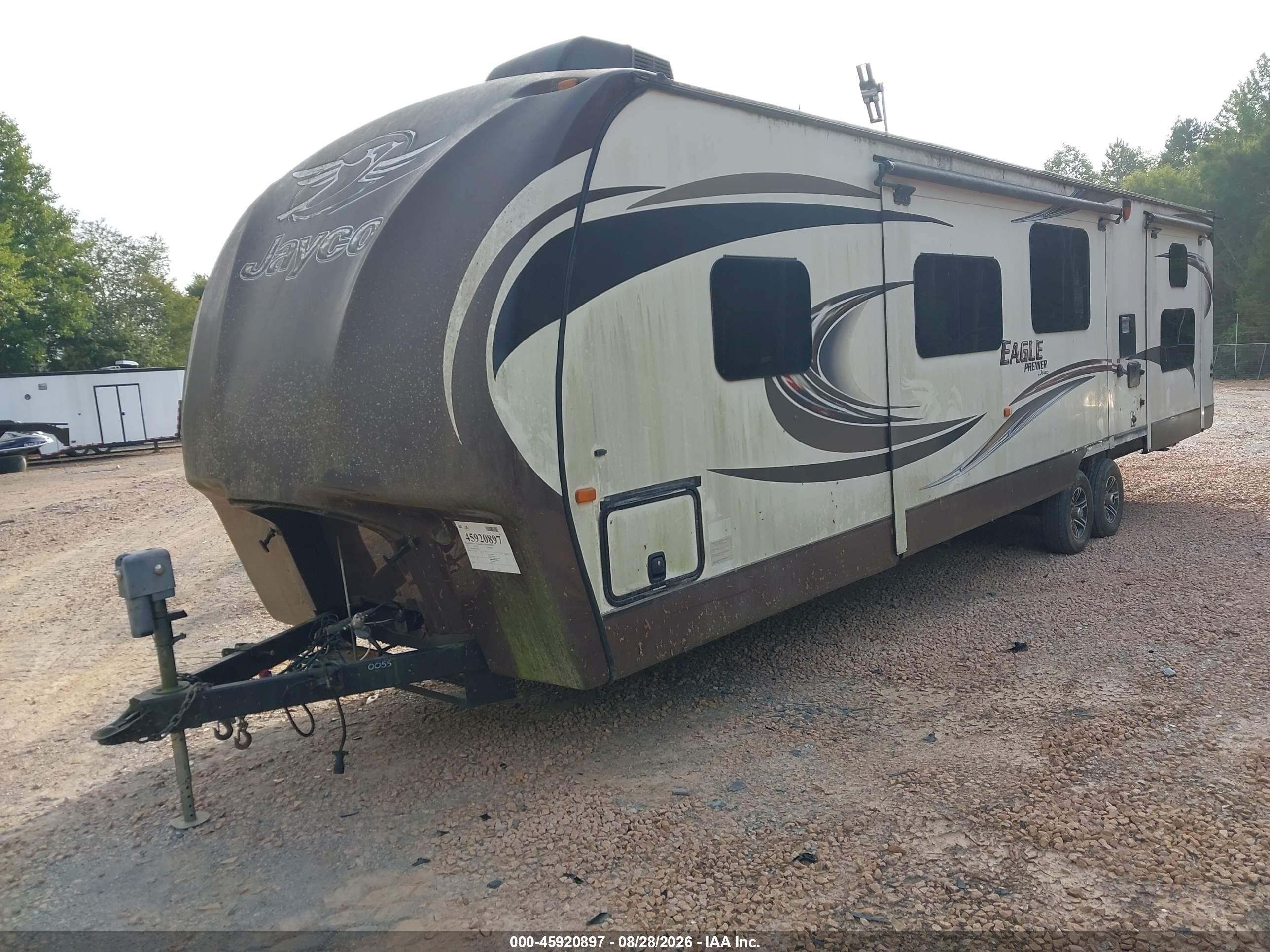 2015 Jayco Camper VIN 1UJBJ0BT8F1CV0055 IAAI salvage auction — Top/Roof, Salvage (North Carolina), sold $1,100 on 2026-09-21 (photo 2)