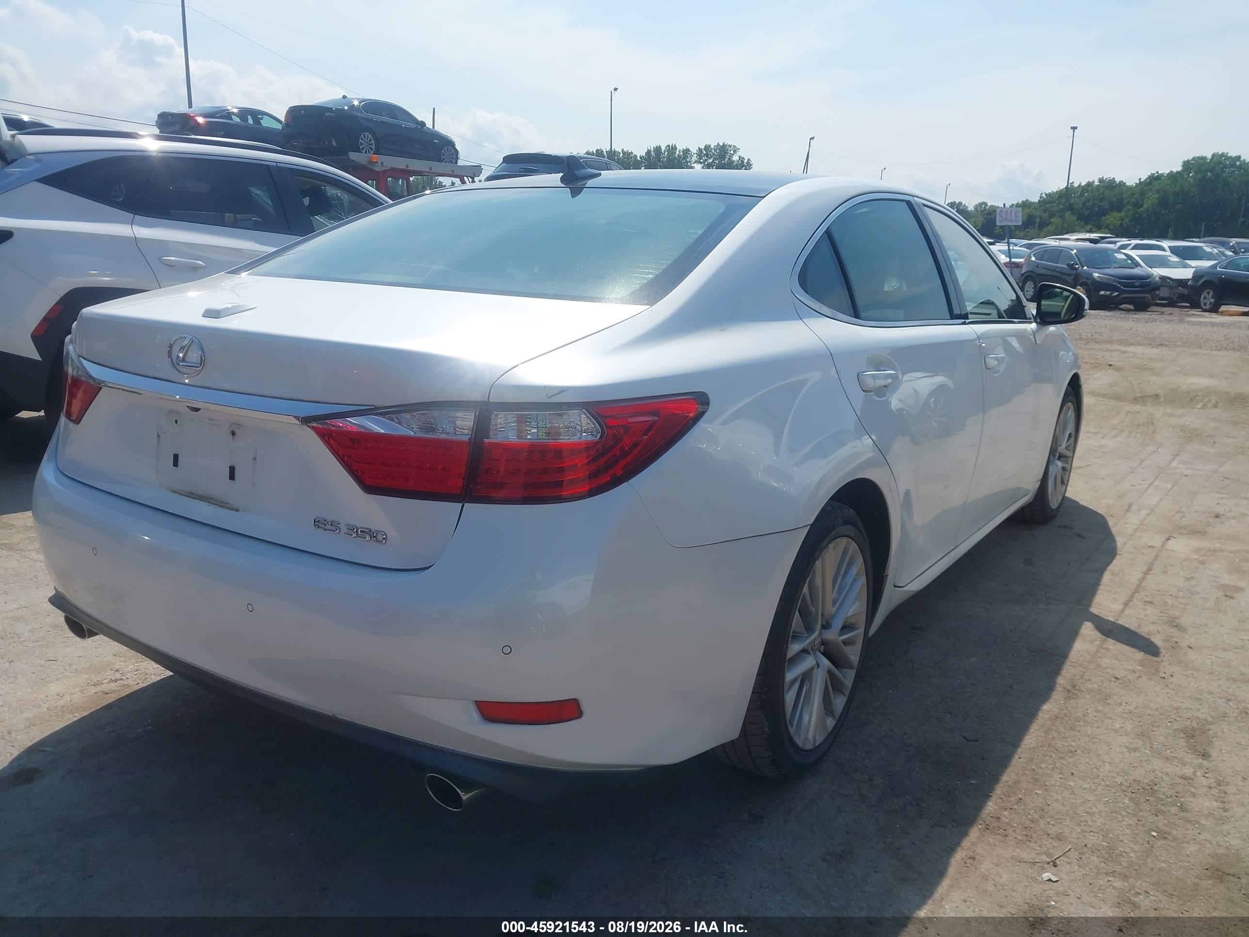 2014 Lexus ES VIN JTHBK1GG6E2093404 IAAI salvage auction — Hail, Salvage (Ohio), sold $7,600 on 2026-09-12 (photo 4)
