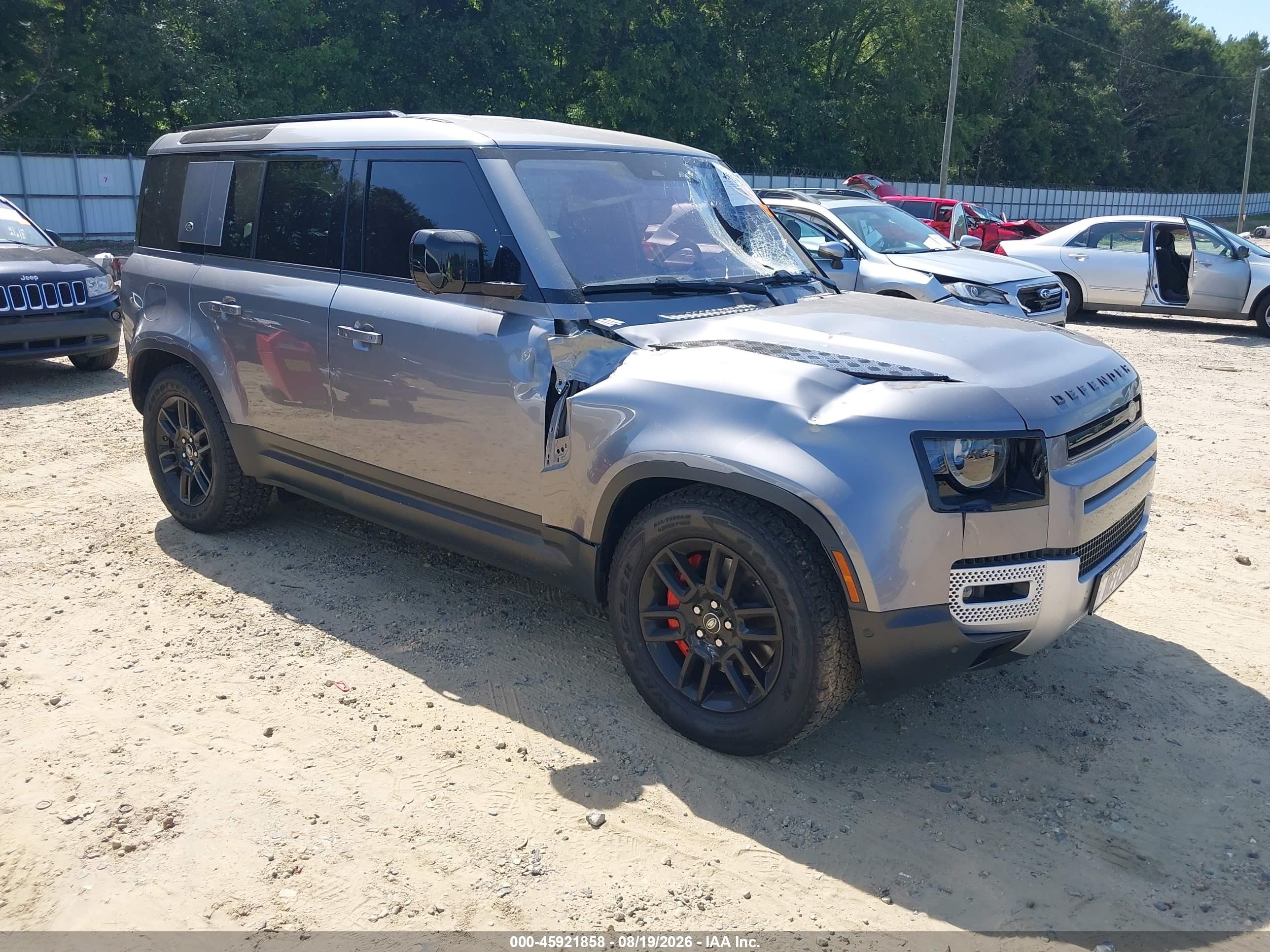 2021 Land Rover Defender VIN SALEP7RU5M2049780 — IAAI salvage auction photo