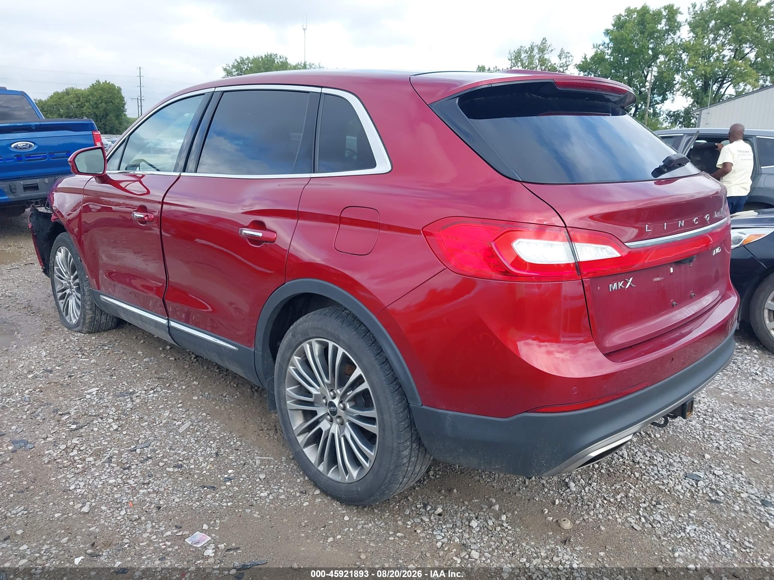 2016 Lincoln Mkx VIN 2LMTJ8LR9GBL57155 IAAI salvage auction — Unknown, Salvage (Ohio), sold $3,050 on 2026-09-14 (photo 3)