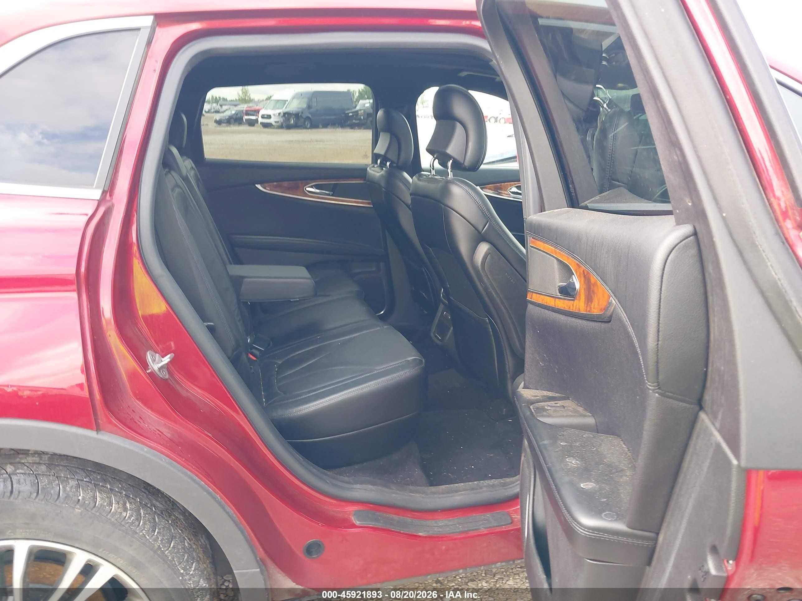 2016 Lincoln Mkx VIN 2LMTJ8LR9GBL57155 IAAI salvage auction — Unknown, Salvage (Ohio), sold $3,050 on 2026-09-14 (photo 8)