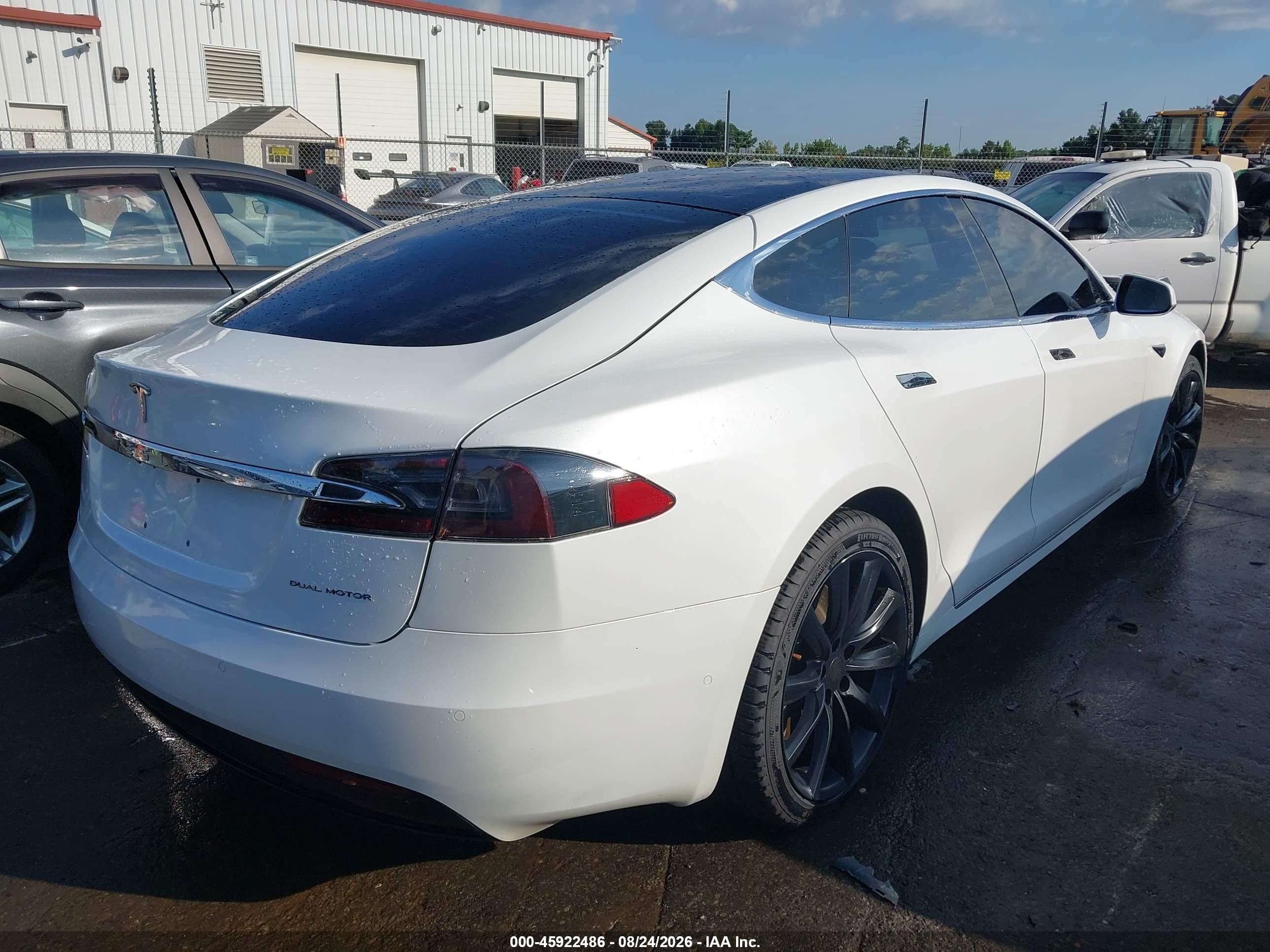 2020 Tesla Model s VIN 5YJSA1E25LF356469 IAAI salvage auction — Front End, Salvage (North Carolina), sold $9,800 on 2026-09-10 (photo 4)