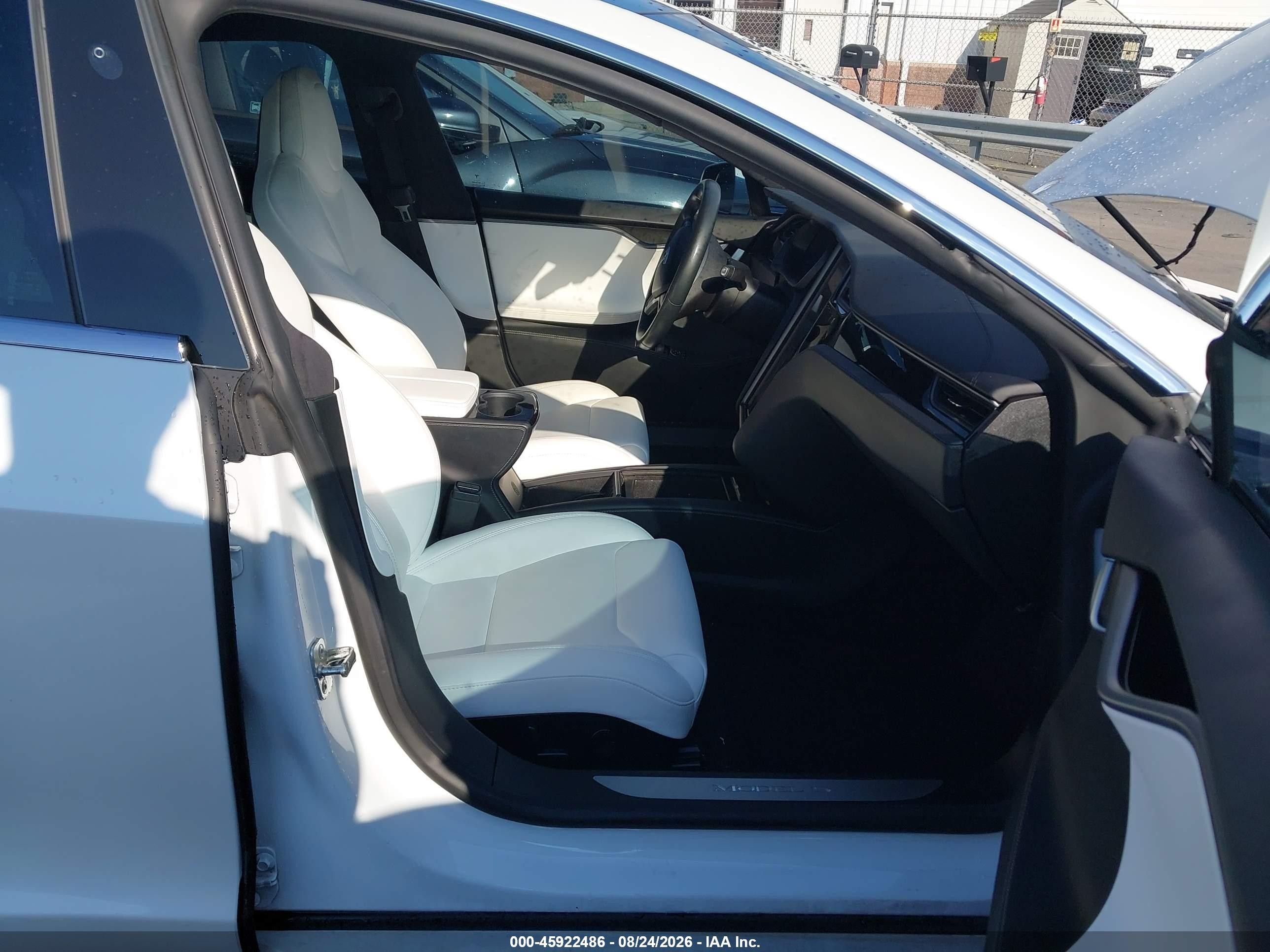 2020 Tesla Model s VIN 5YJSA1E25LF356469 IAAI salvage auction — Front End, Salvage (North Carolina), sold $9,800 on 2026-09-10 (photo 5)