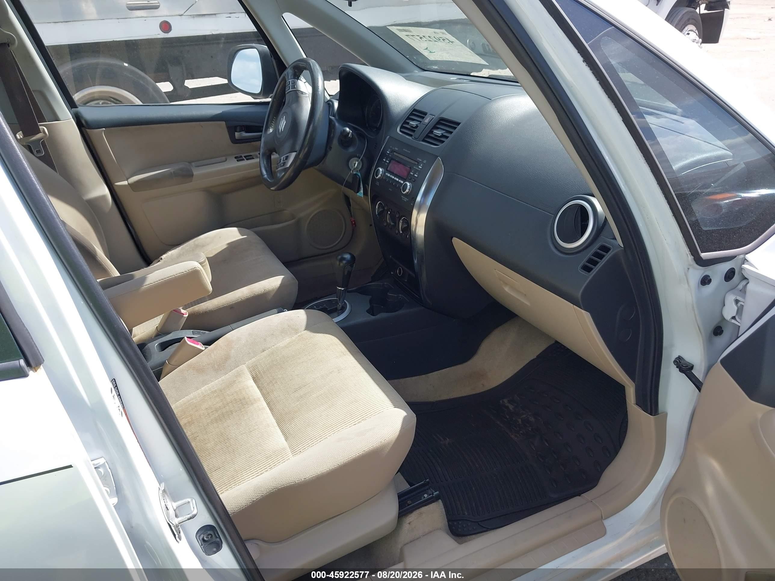 2012 Suzuki Sx4 VIN JS2YC5A38C6300554 IAAI salvage auction — Repossession, Original (Texas), sold $1,000 on 2026-09-18 (photo 5)