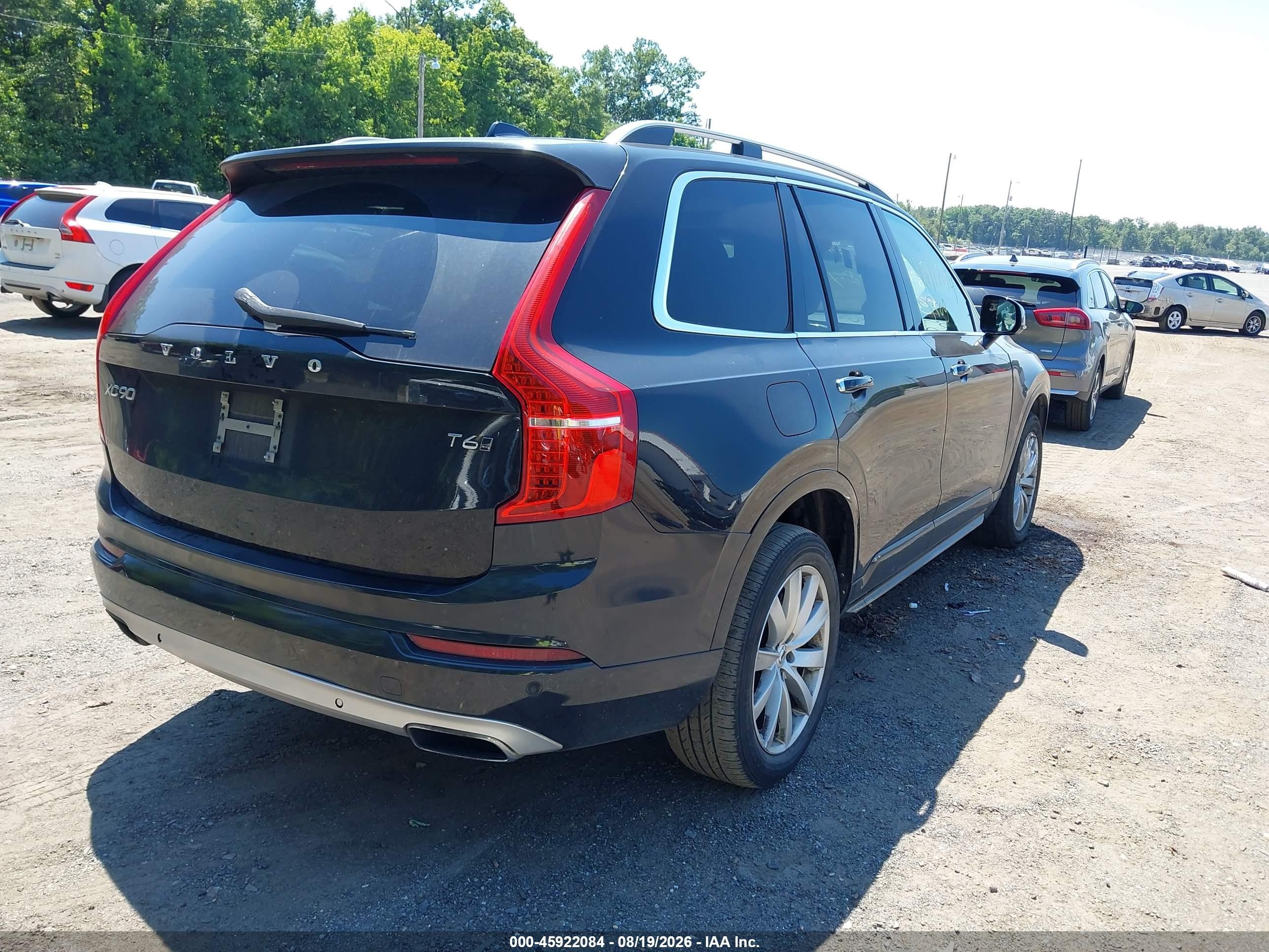 2016 Volvo Xc90 VIN YV4A22PK8G1058490 IAAI salvage auction — Unknown, Salvage - Greater Than 75% (Maryland), sold $2,000 on 2026-09-13 (photo 4)
