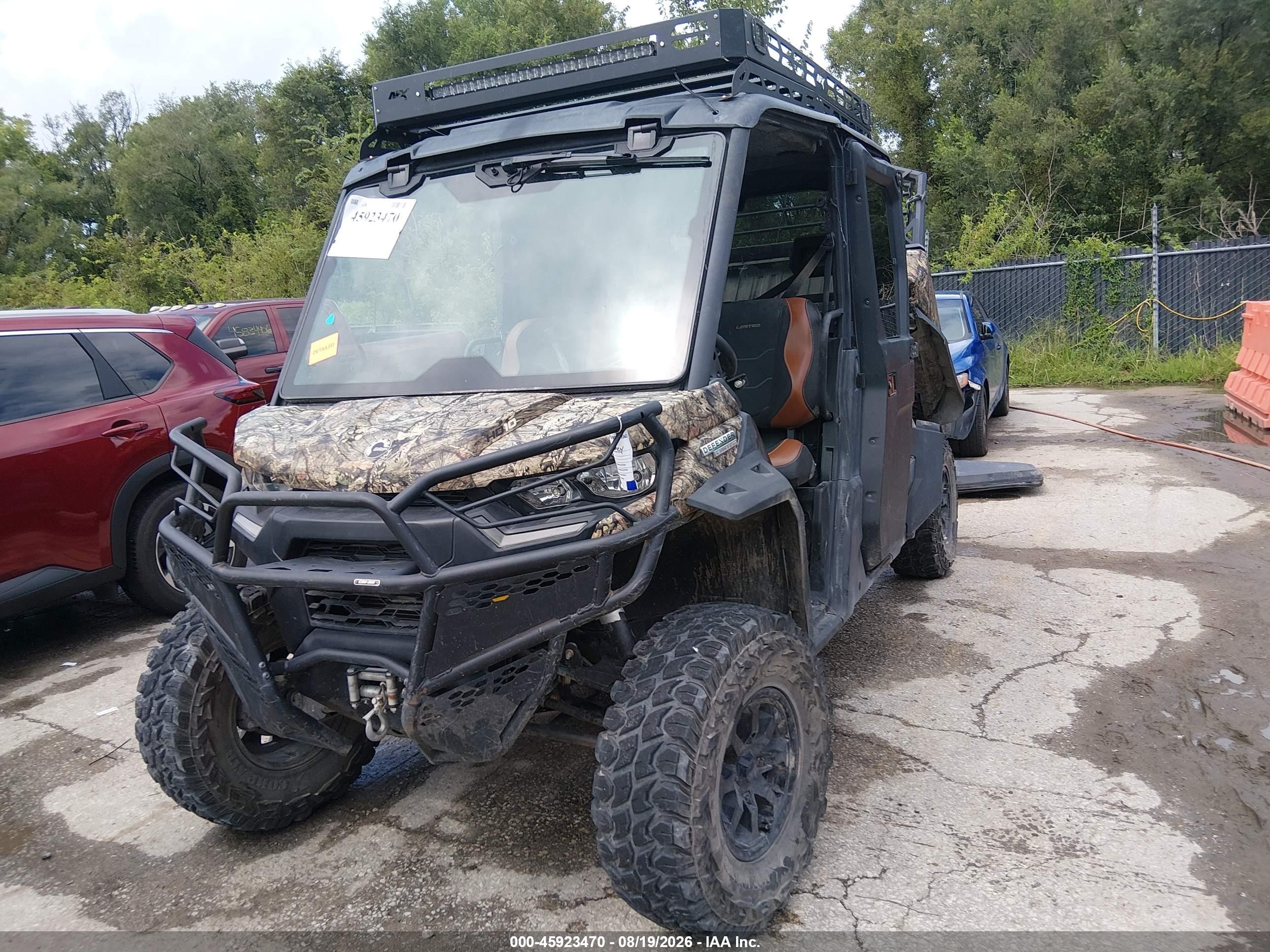 2022 Can-am/ brp Traxter VIN 3JBUUAX44NK001966 IAAI salvage auction — Side, Salvage (Nebraska), sold $10,000 on 2026-09-18 (photo 2)